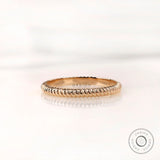 Elegant Twisted Gold Ring for a Dazzling Wedding Look, Chic Gold Eternity Band with a Unique Twist, A Modern Wedding Essential