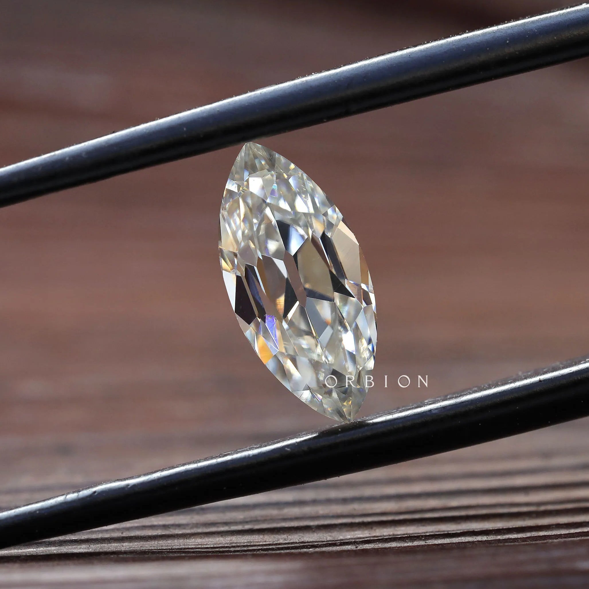 Facets of 1.26 ct marquise loose moissanite stone