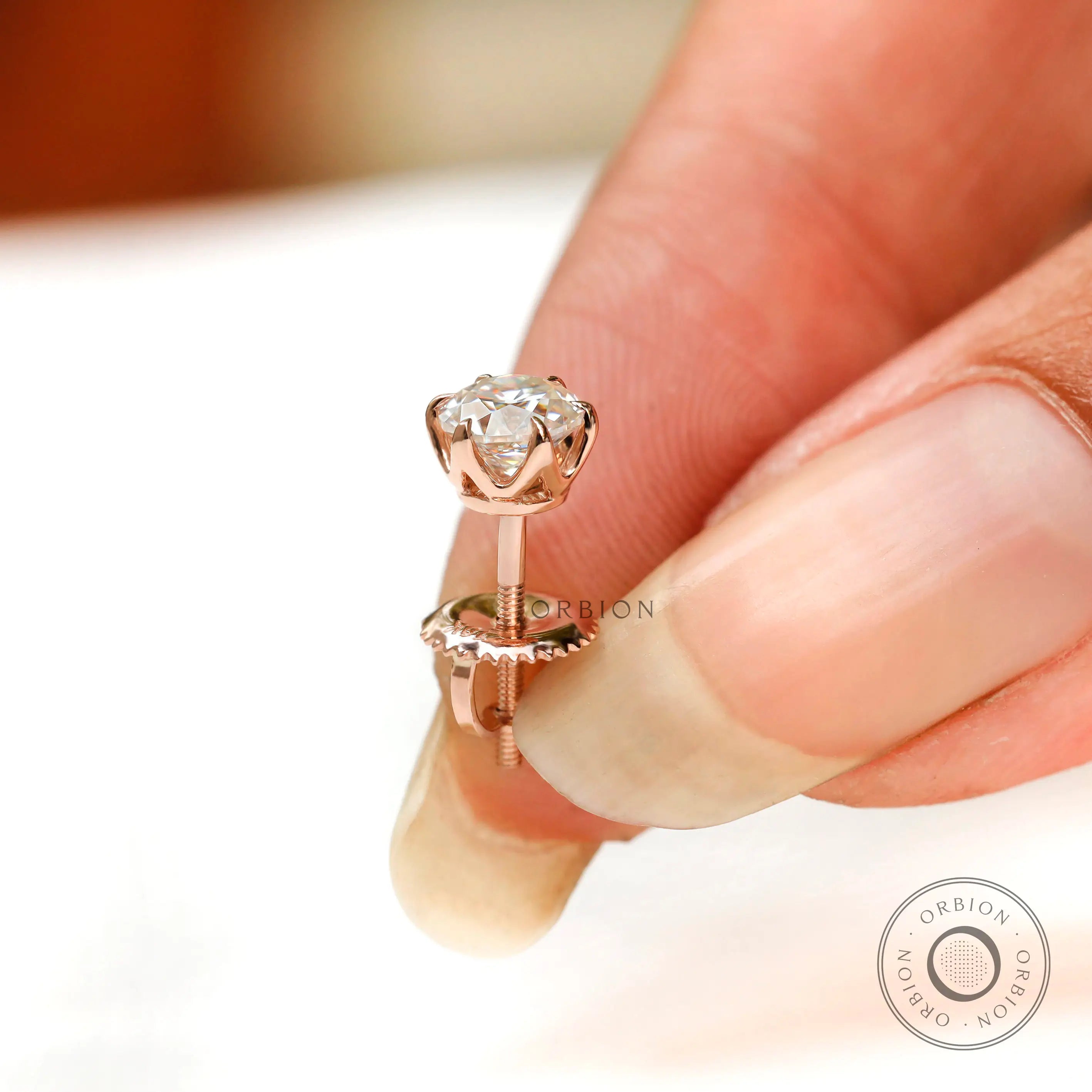 Handheld detail old European cut moissanite stud earrings