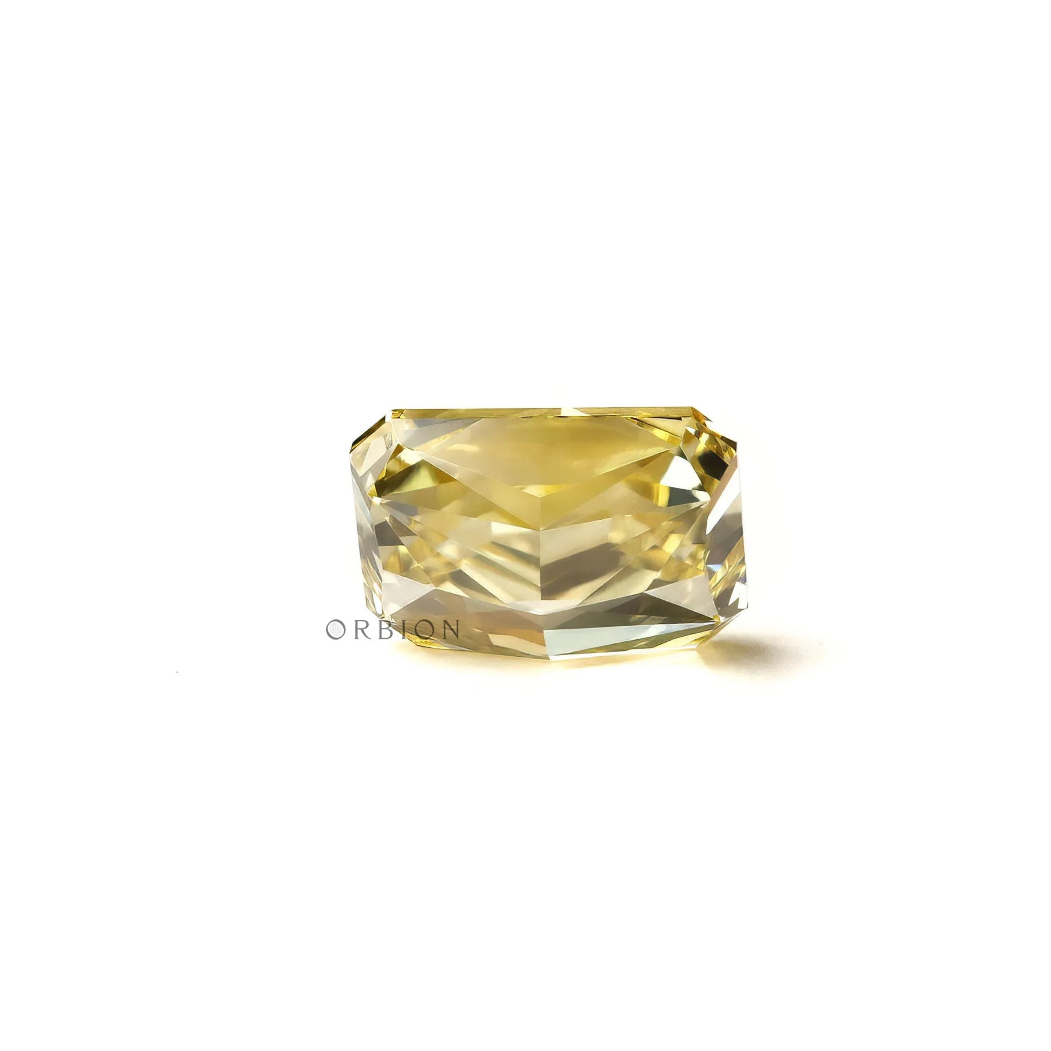 Bottom profile of yellow radiant cut loose lab diamond
