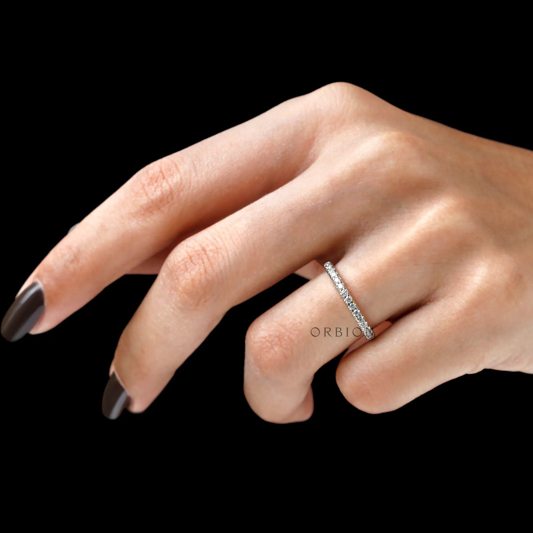 D E F color VS clarity round lab diamond wedding band