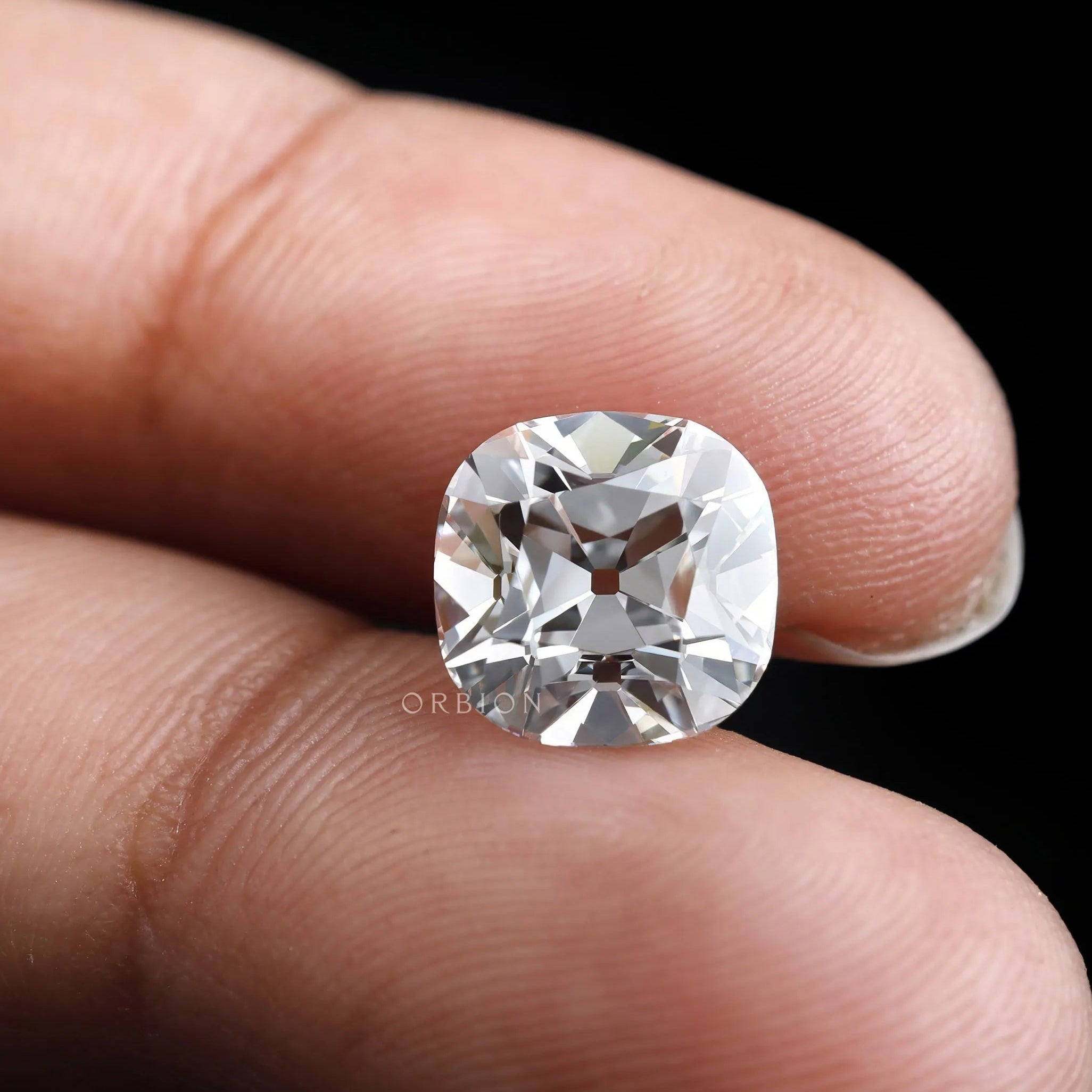 Old mine cut cushion lab grown diamond 3 ct with clean colorless tone