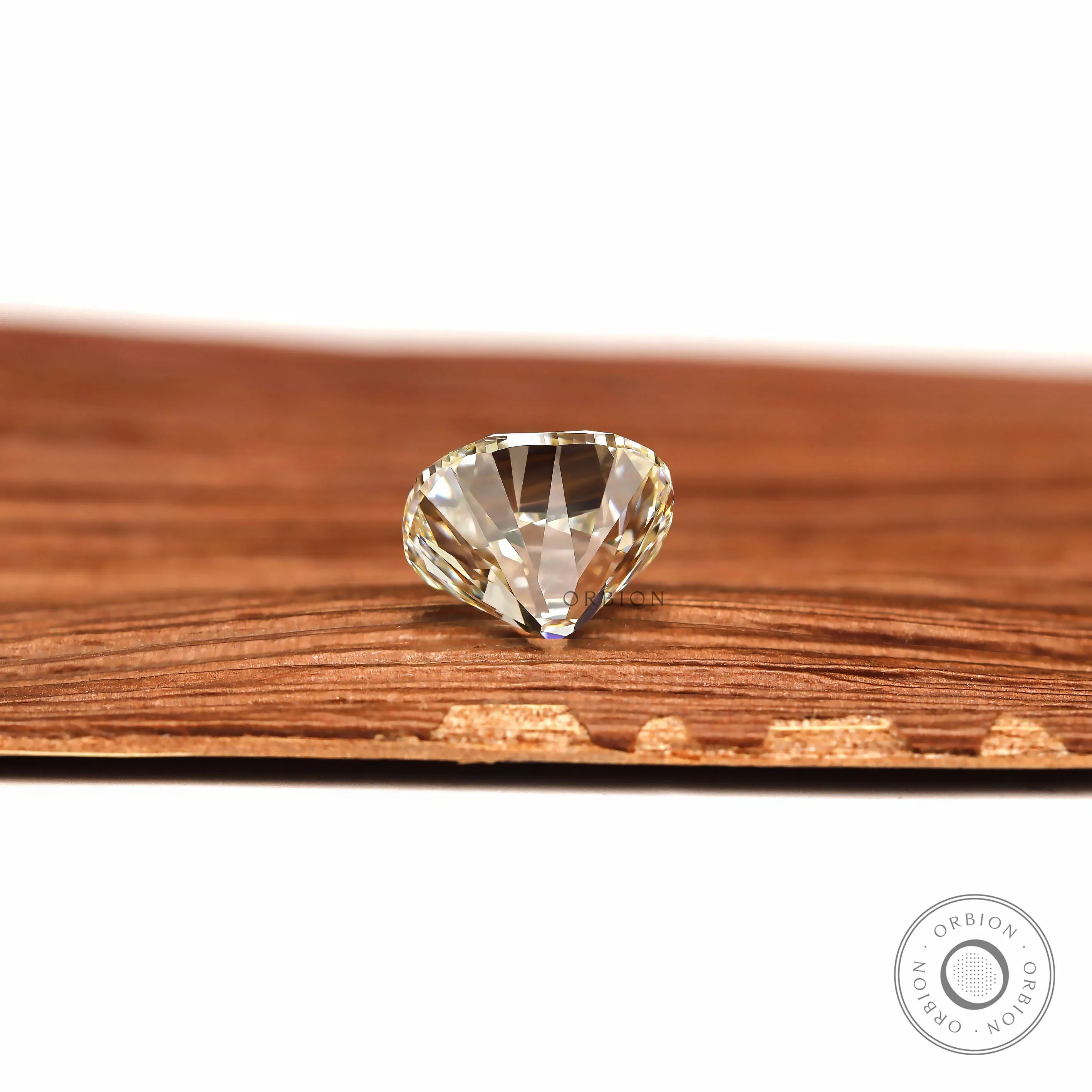 2.70 ct Loose lab diamond cushion shape with antique faceting
