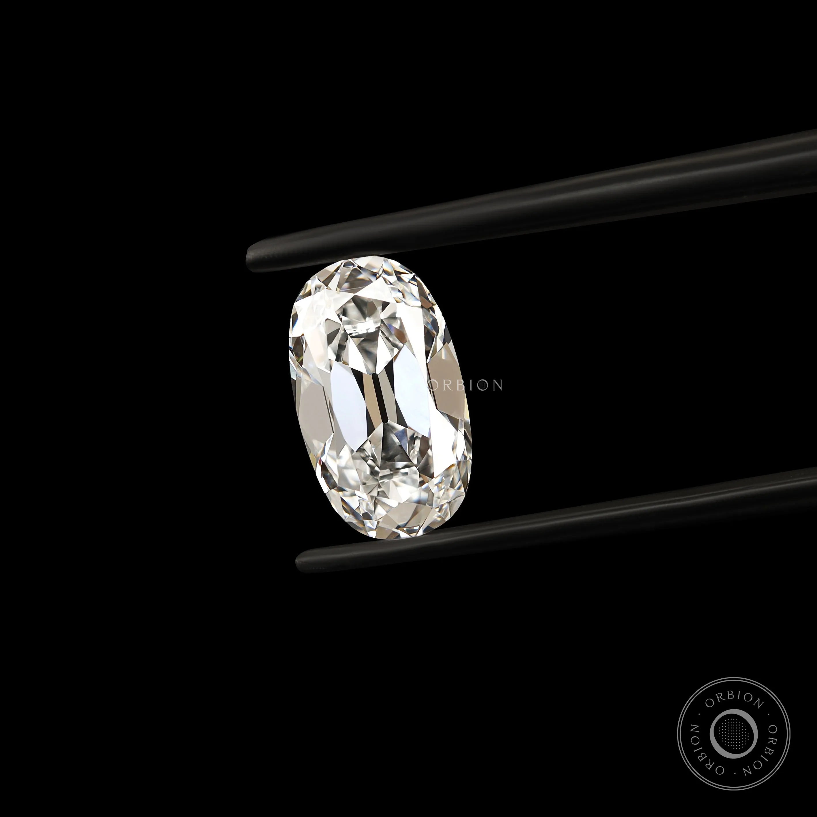 2 ct Elongated cushion lab grown diamond with antique old mine cut loose stone