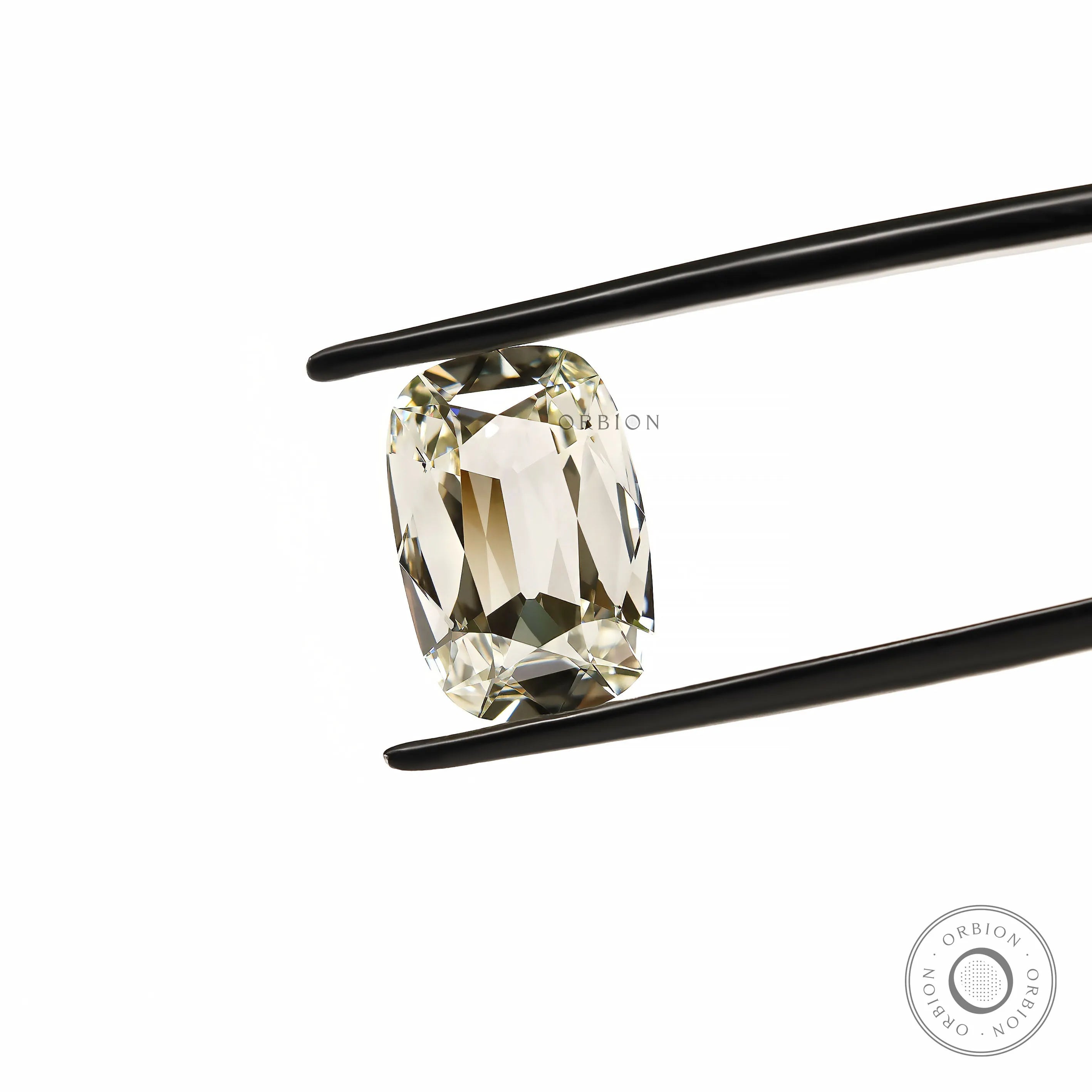 4 ct Elongated cushion lab grown diamond with antique style faceting
