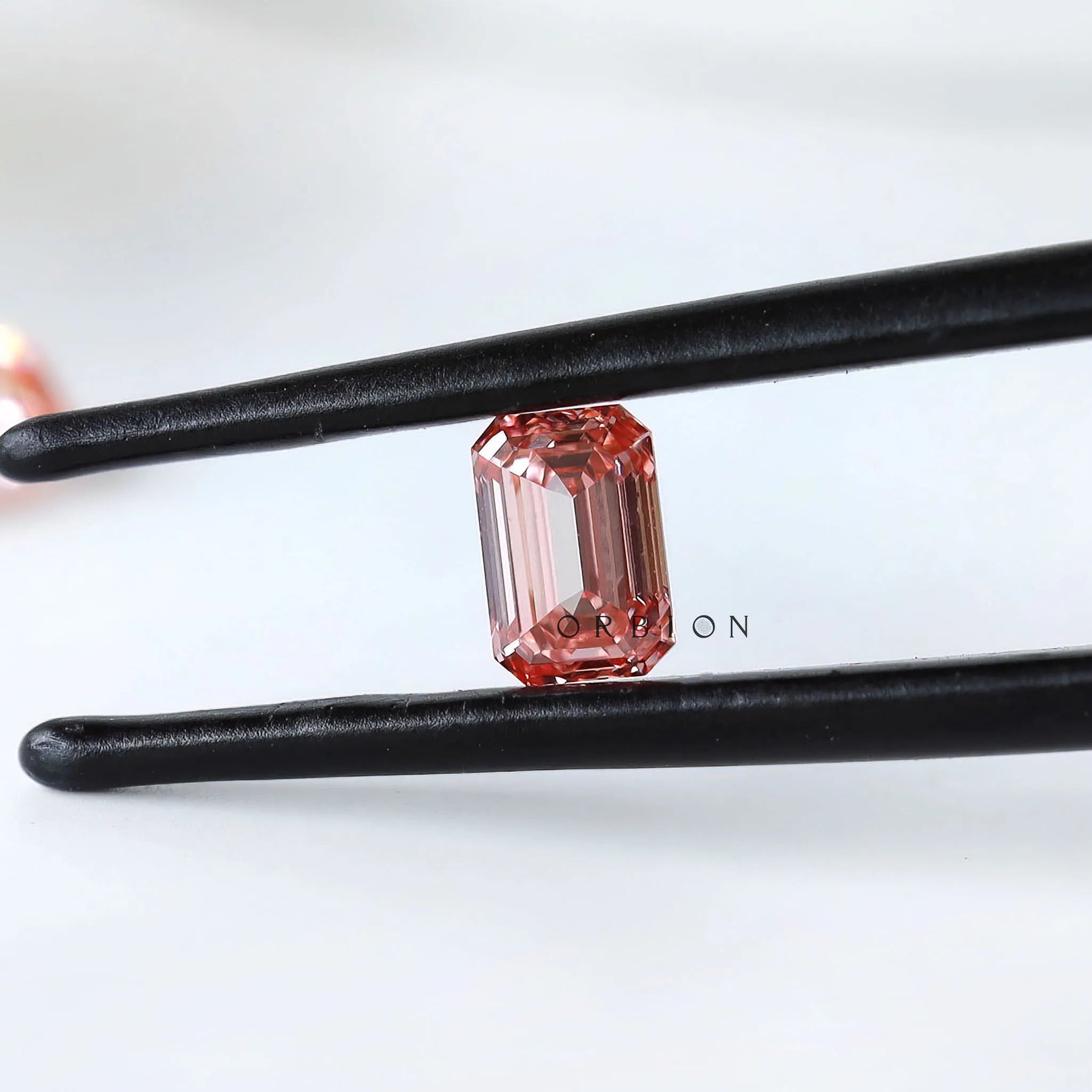 Loose emerald shaped pink lab diamond pair for fine jewelry making
