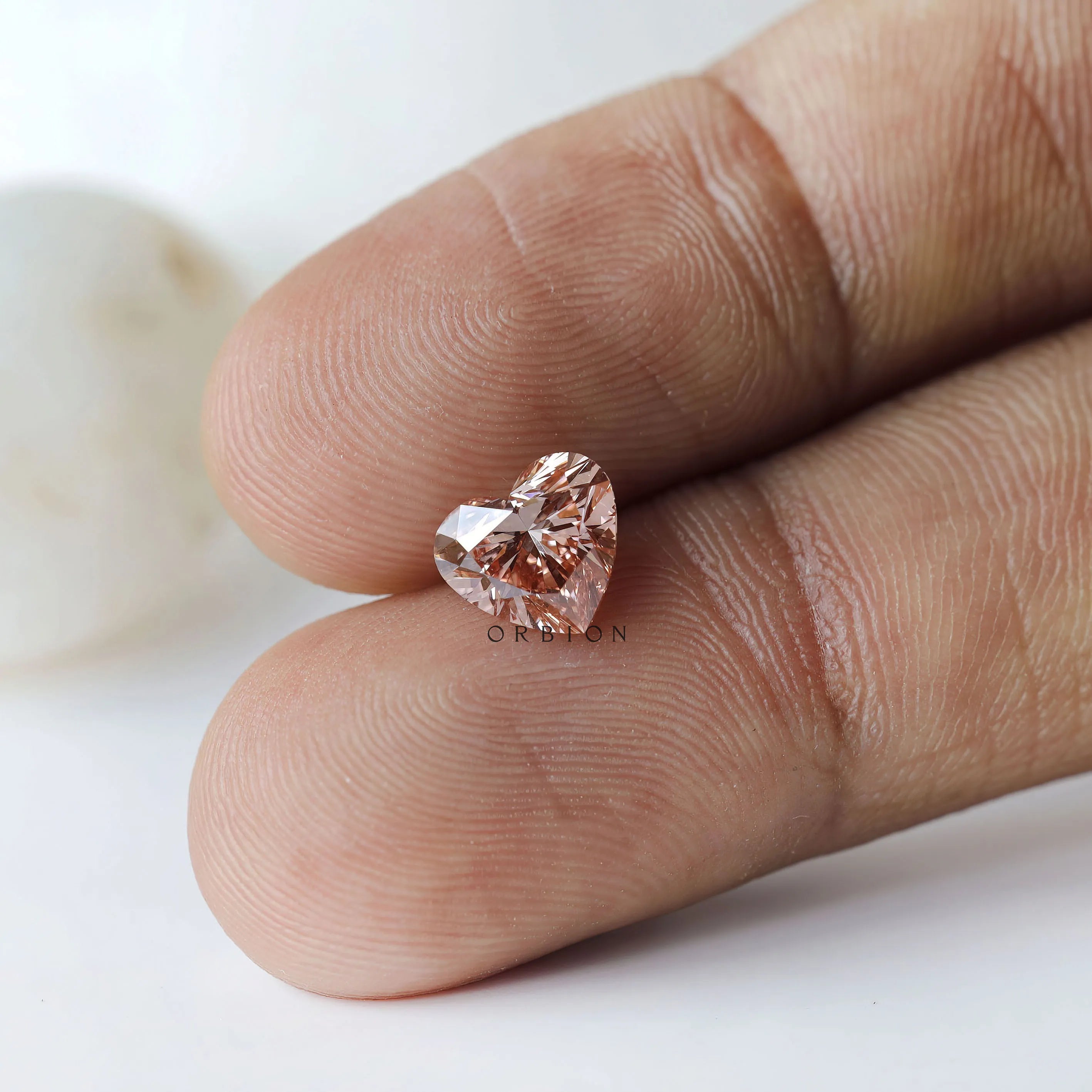 2 ct Intense pink lab diamond heart cut loose gemstone