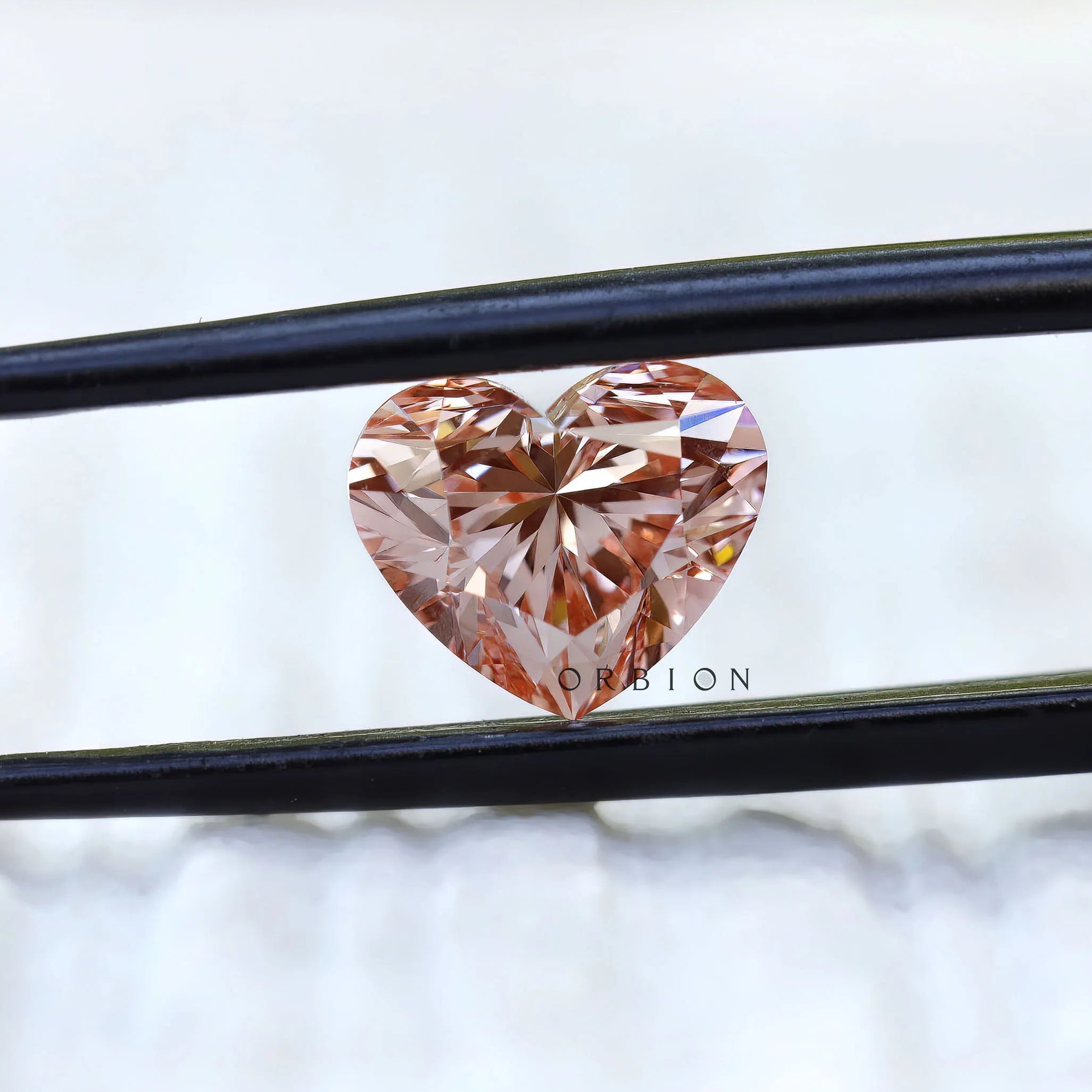 2 ct Heart shaped vivid pink lab grown diamond brilliant cut loose gemstone