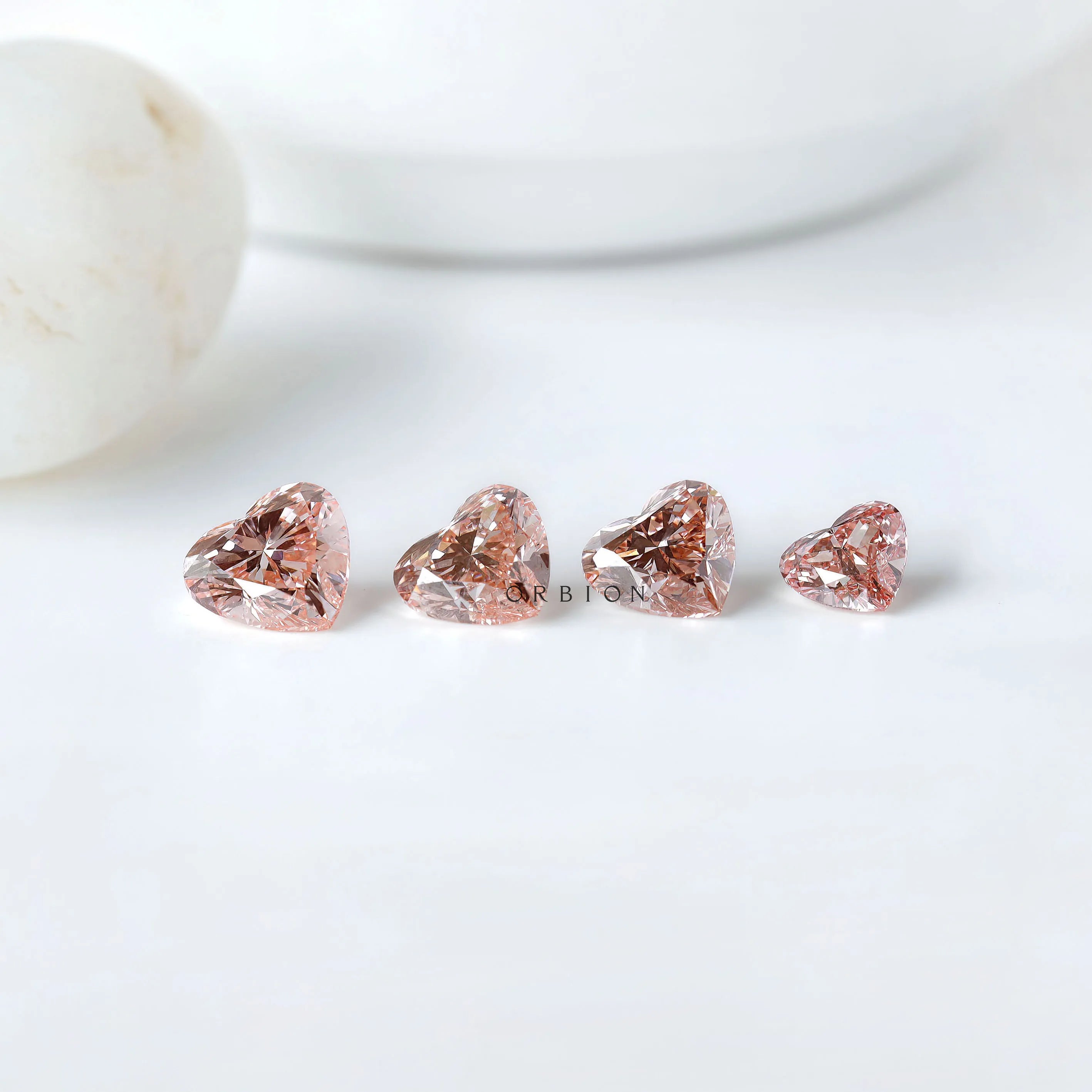 1.60 ct Fancy pink lab diamond with classic heart shape