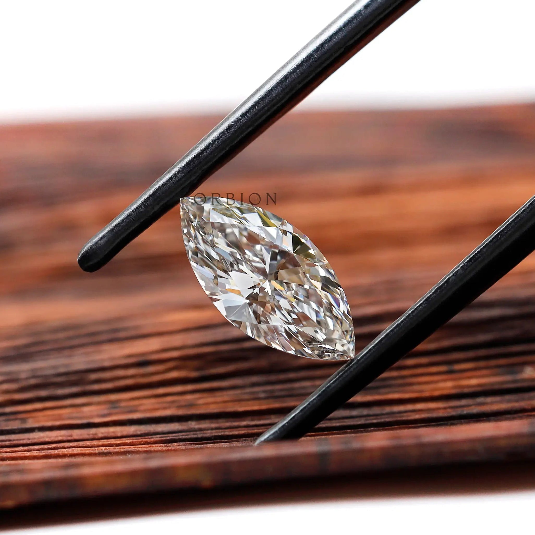 Brilliant cut marquise shaped loose lab diamond