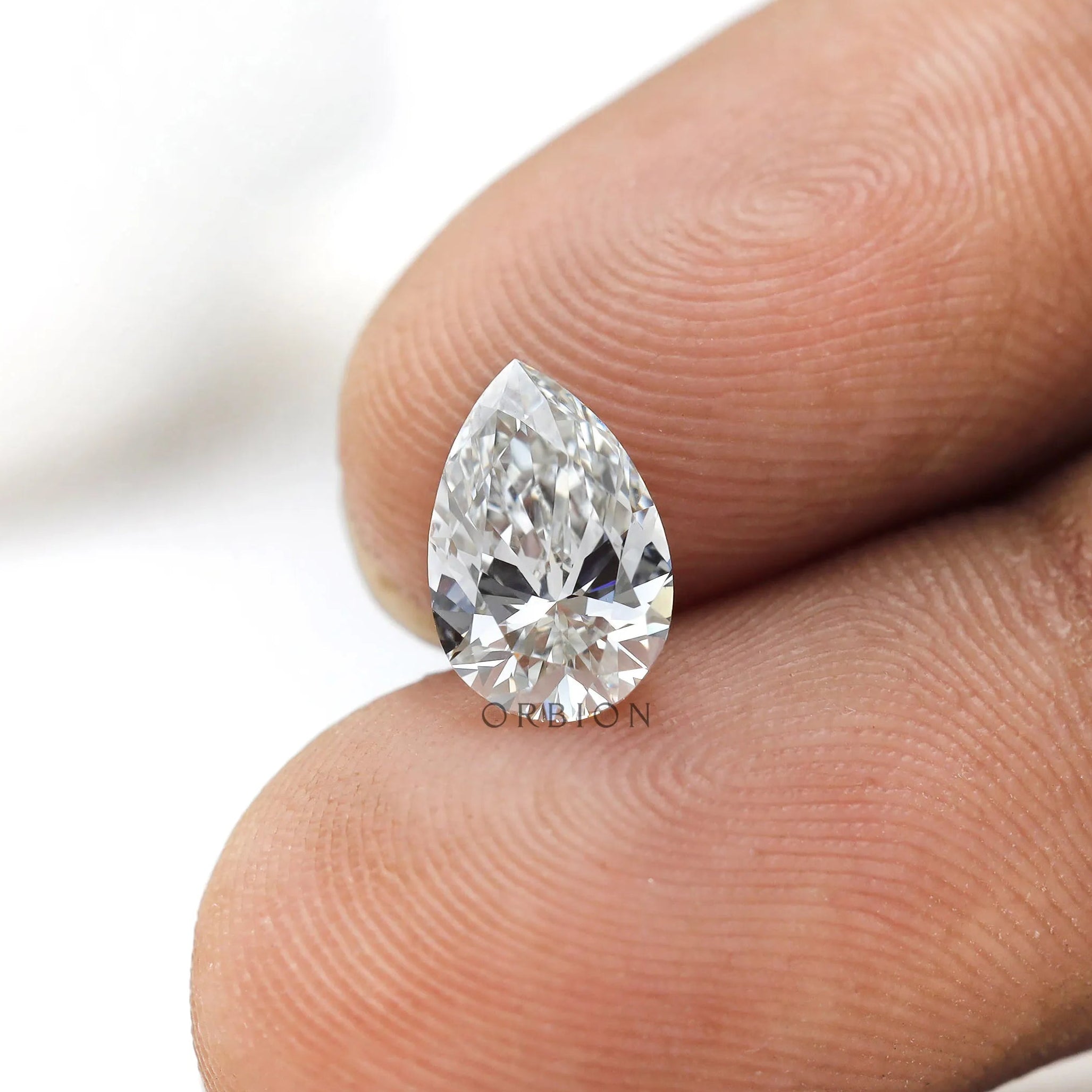 2 ct Pear shaped lab grown diamond off white brilliant cut loose gemstone