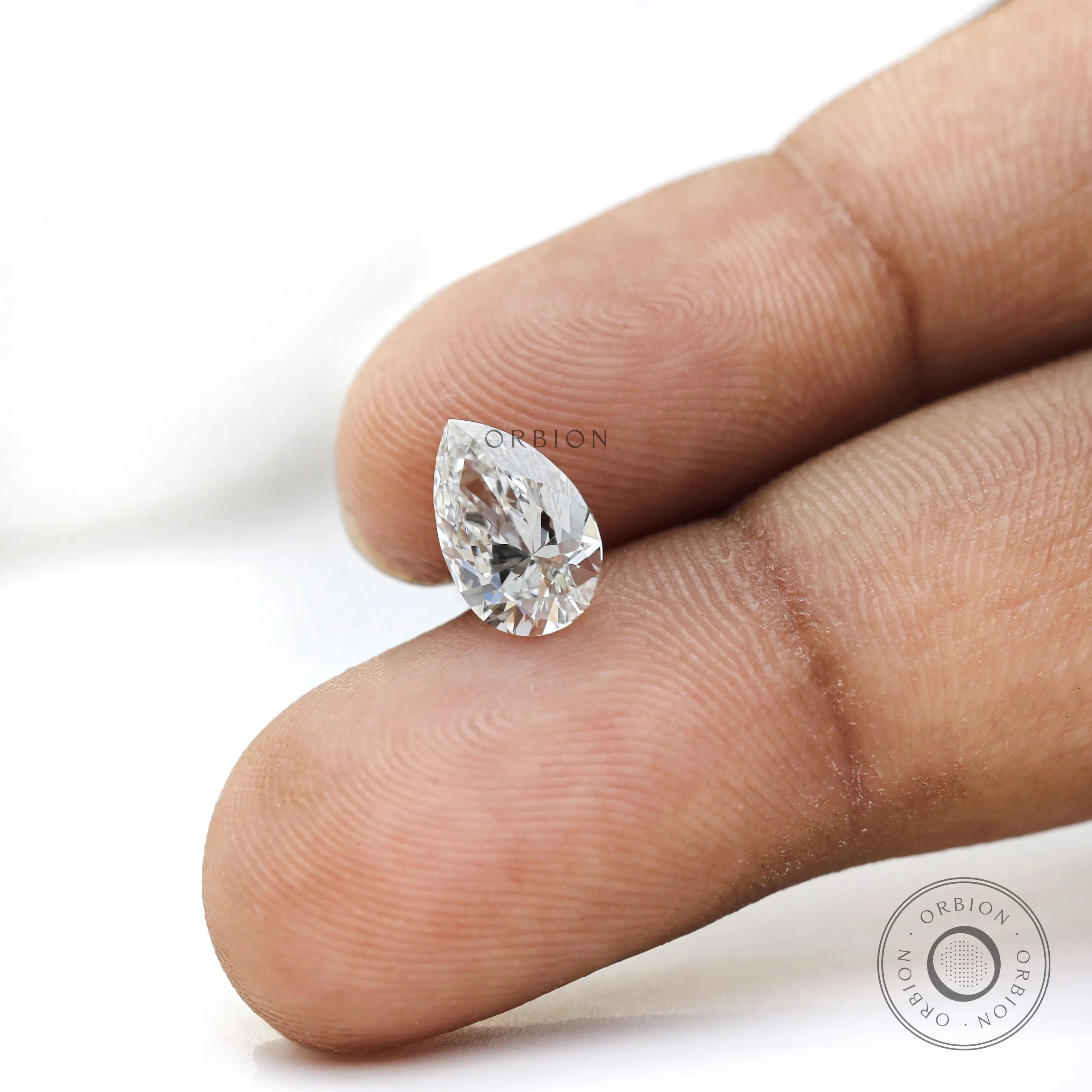 Off white pear lab diamond 2 ct with brilliant cut sparkle