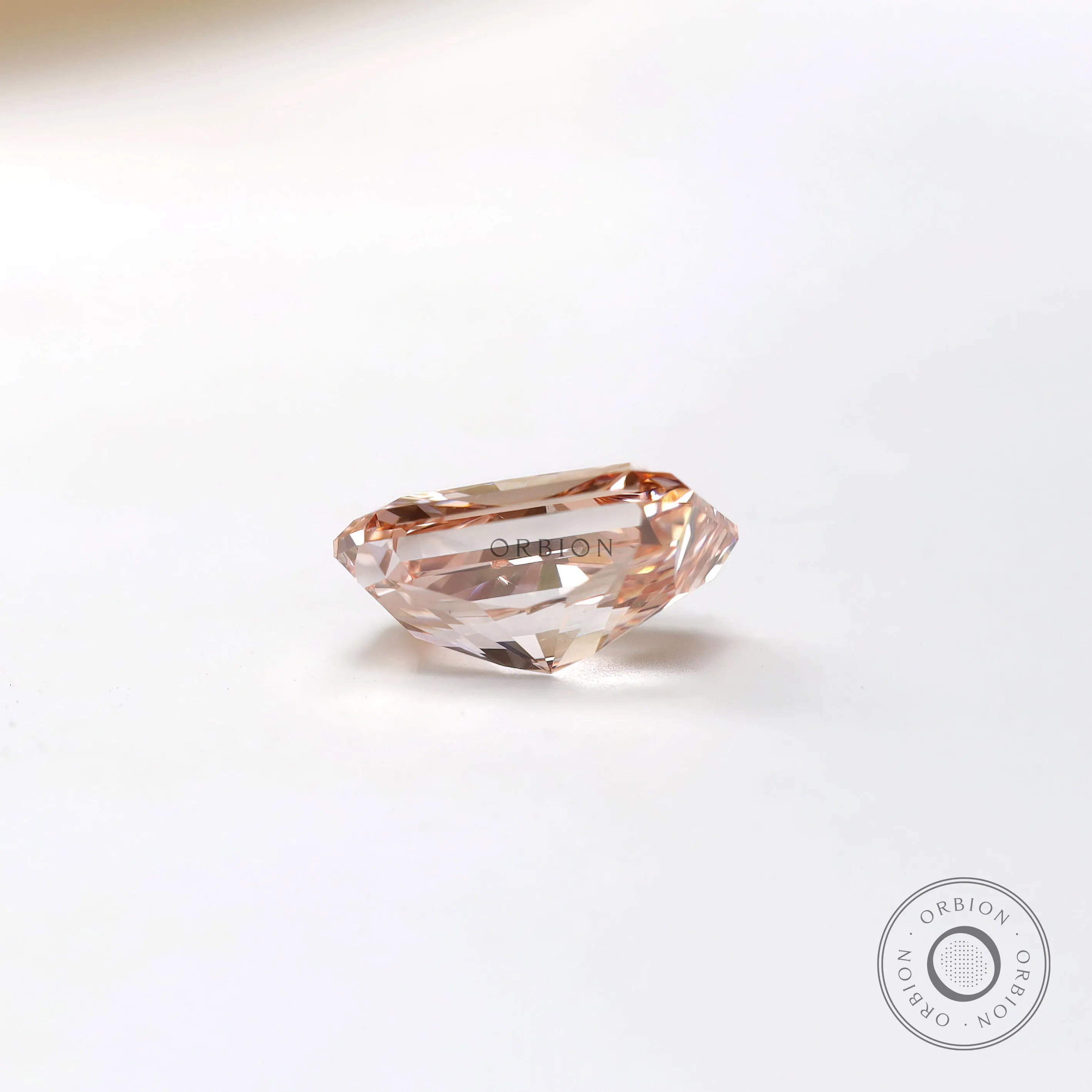 1.70 ct Radiant shape lab diamond with light pink color brilliance