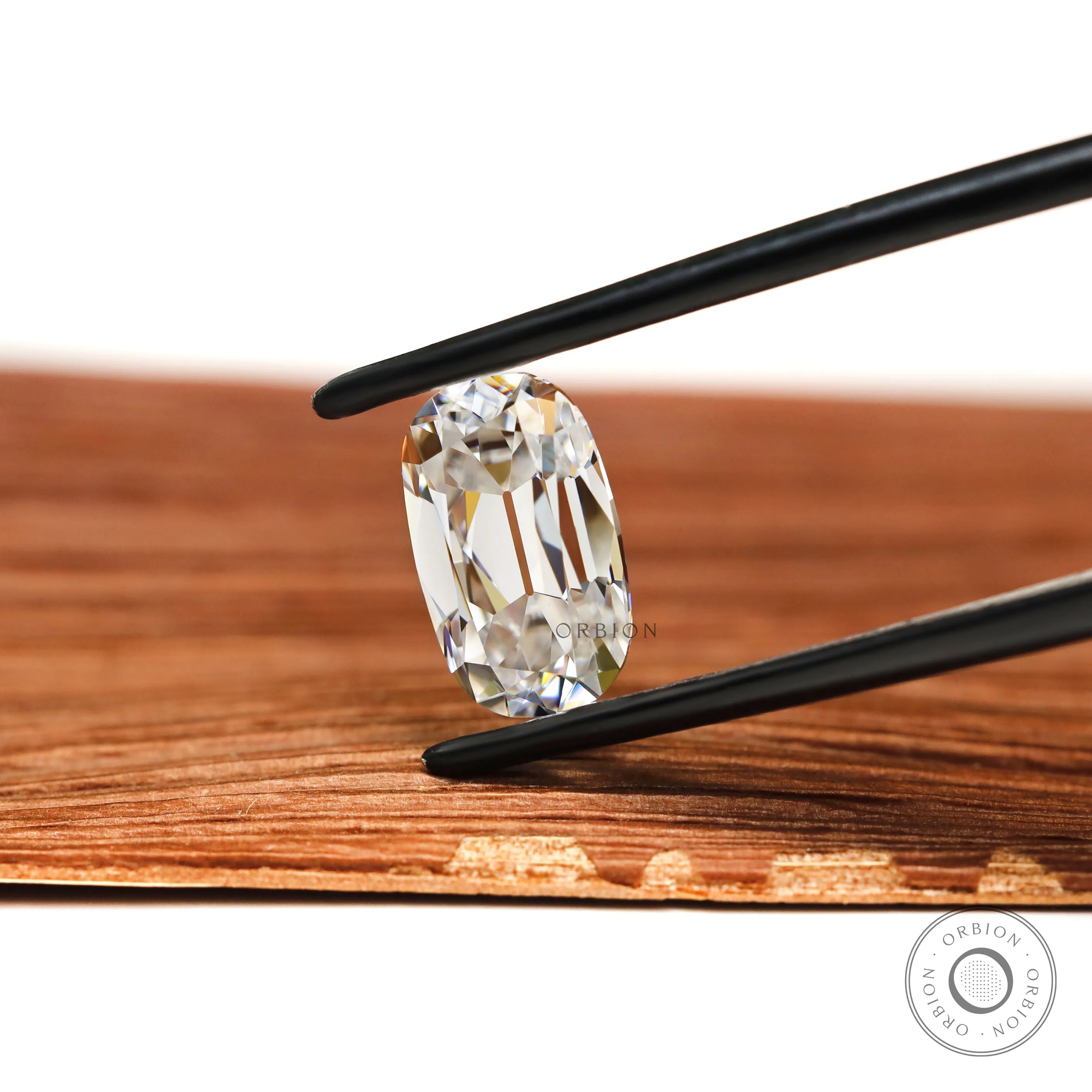 Colorless Elongated Cushion Moissanite for Engagement Ring Making
