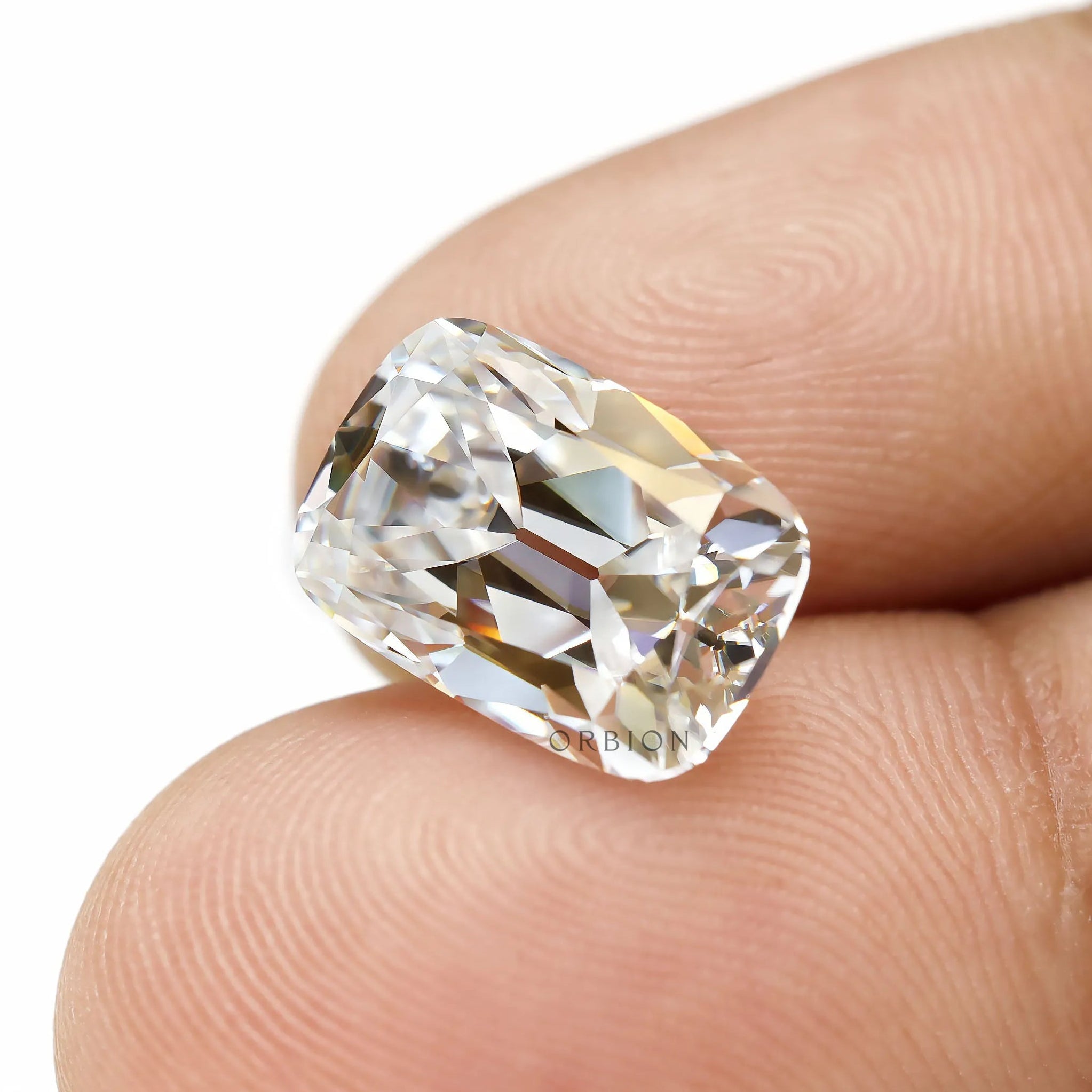 Custom jewelry elongated cushion colorless moissanite 4.30 ct omc