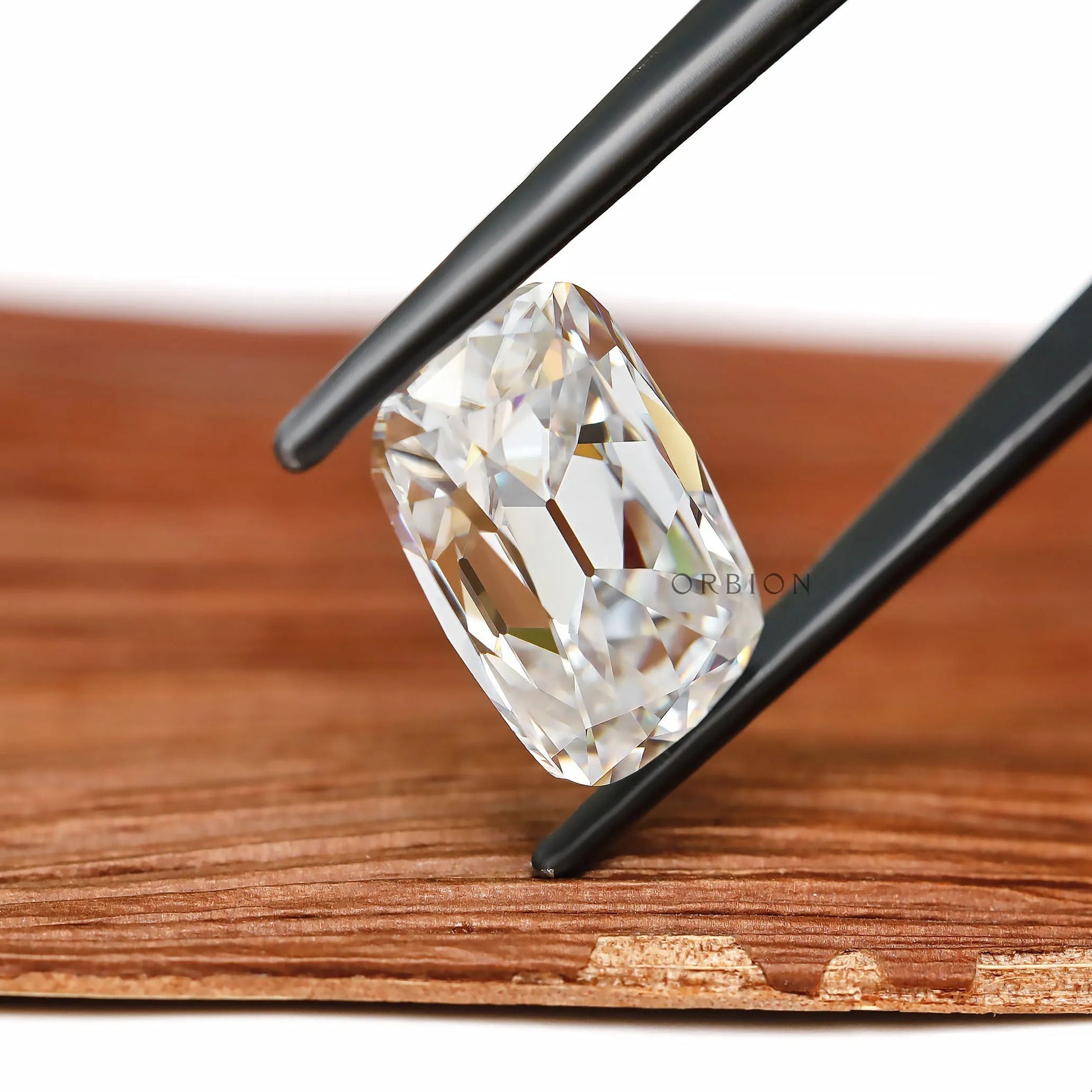 4.30 ct Antique elongated cushion moissanite with bar culet brilliance