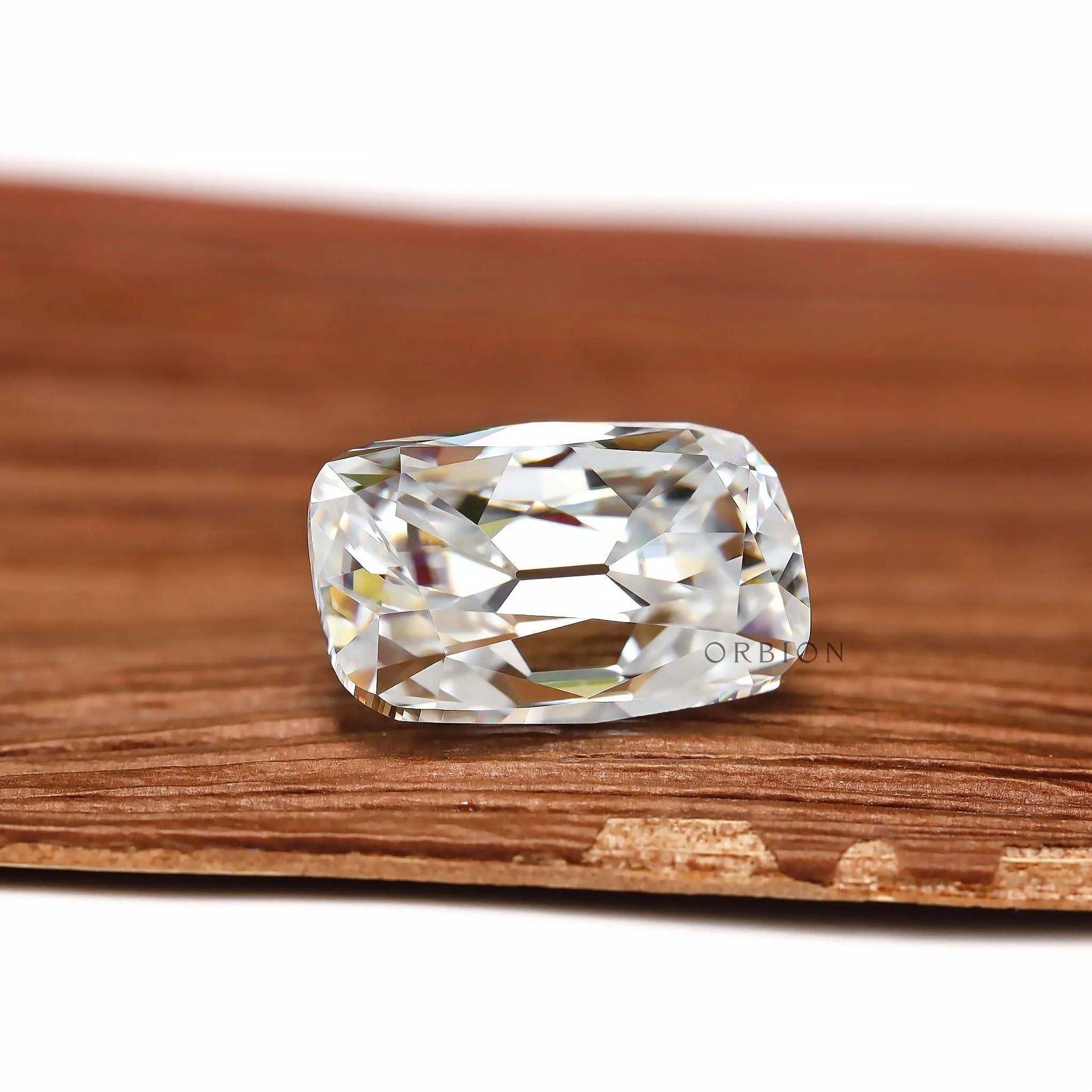 Vintage old mine cut elongated cushion moissanite 4.30 ct colorless stone