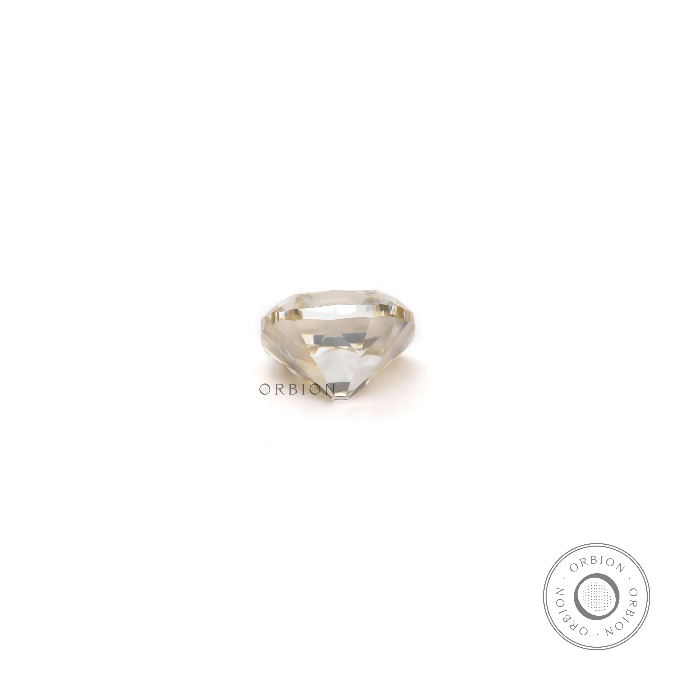 Custom jewelry off white moissanite 1.70 ct elongated cushion loose stone