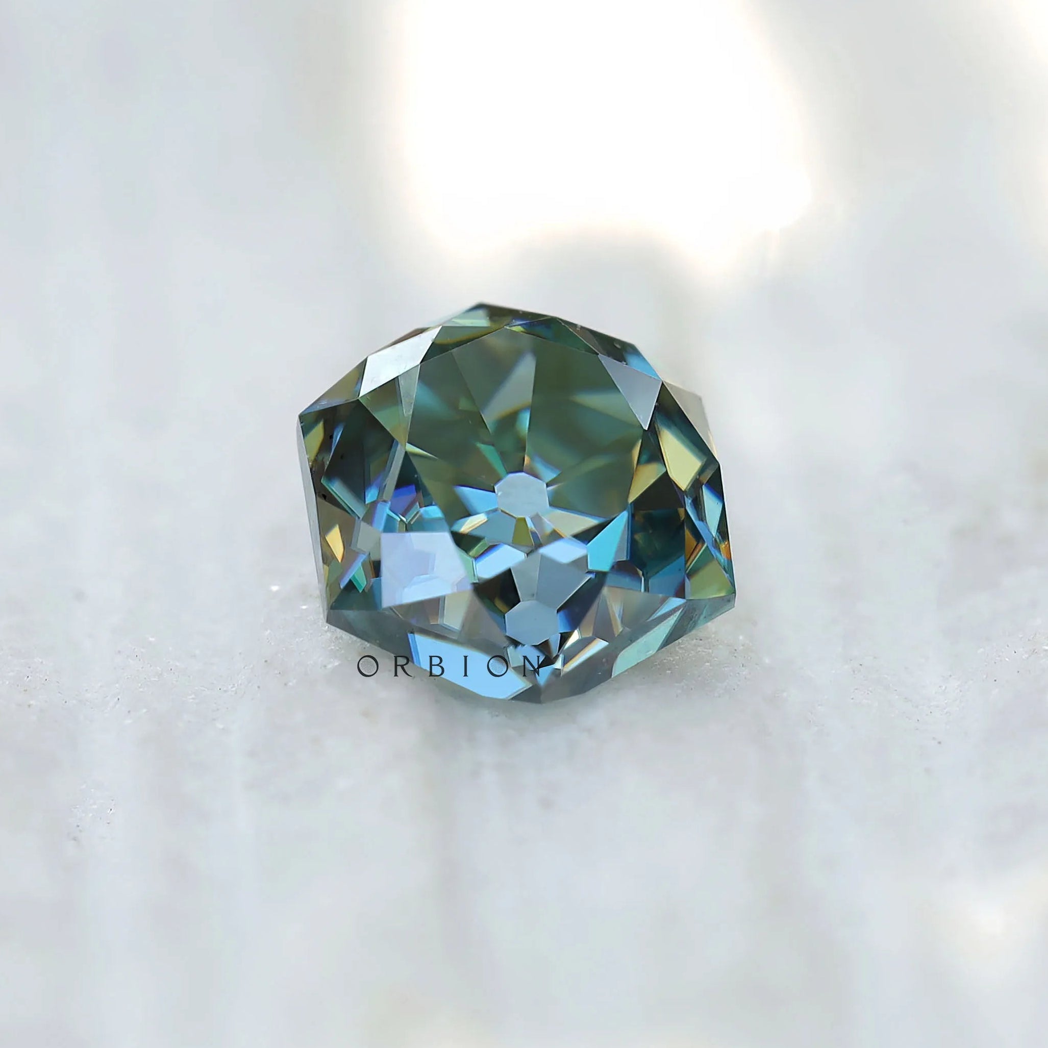 Unique hexagon shape moissanite 1.60 ct blue green loose gemstone