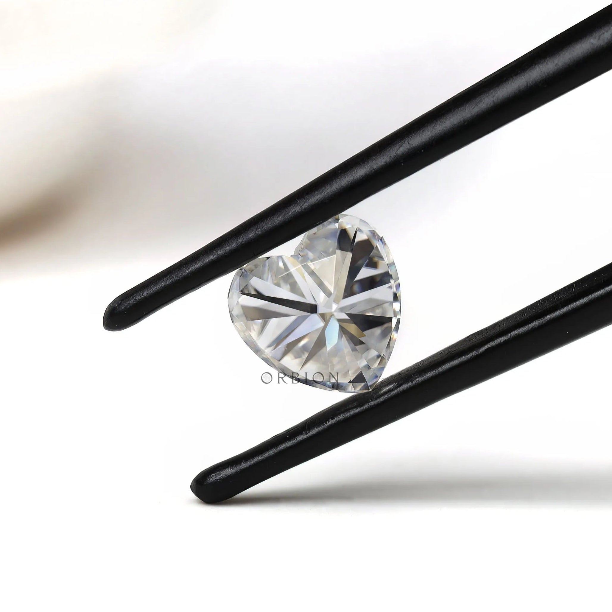 1 ct Loose heart moissanite with high brilliance sparkle