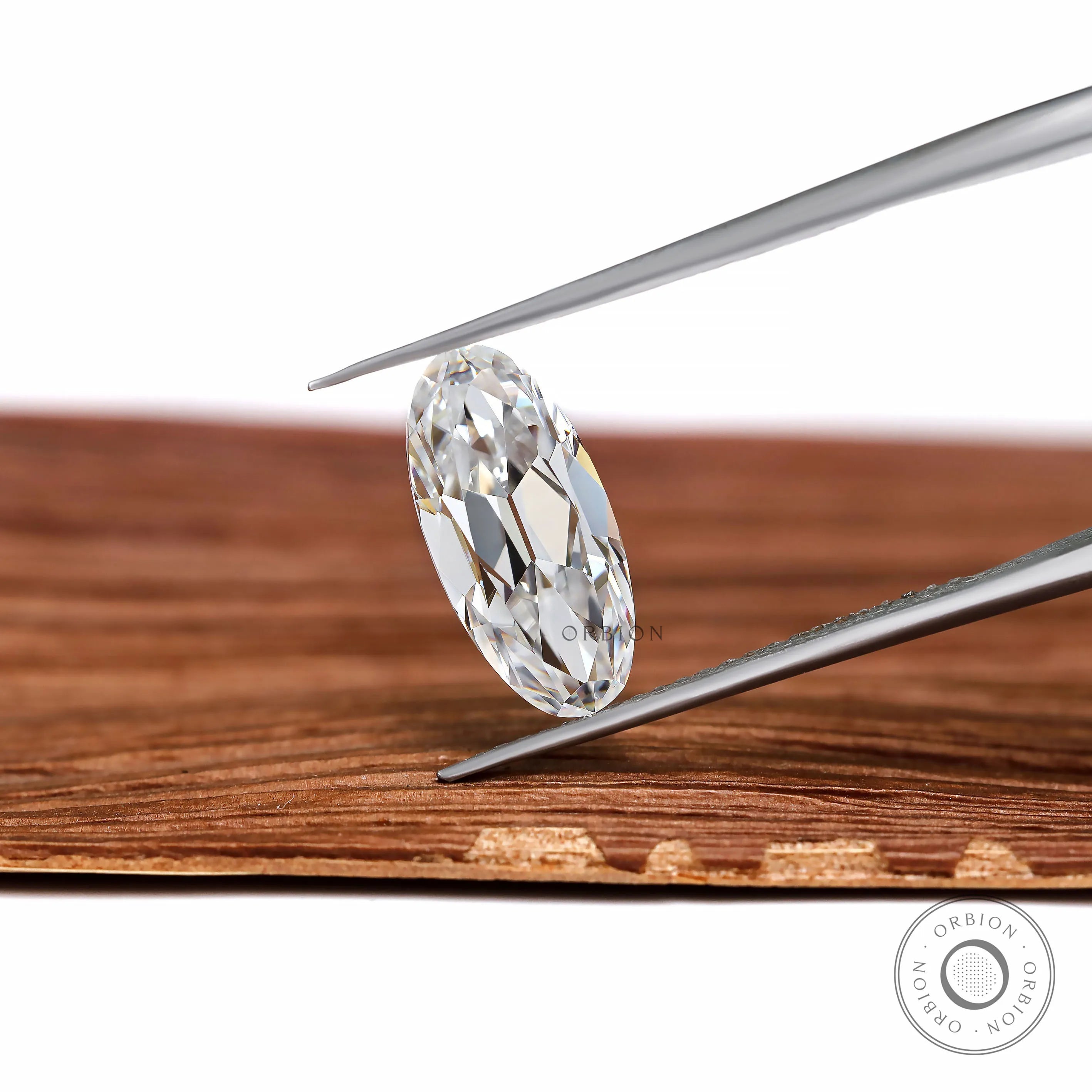 Colorless moval cut moissanite 2.50 ct antique old mine cut stone
