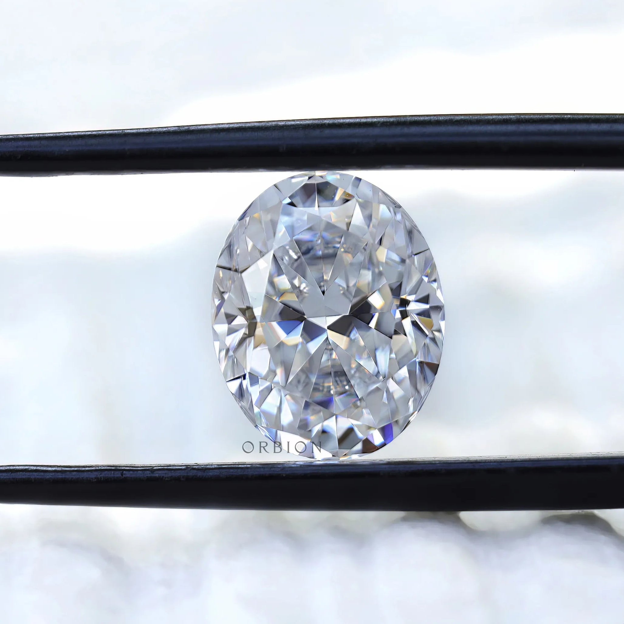 Oval loose moissanite stone with high sparkle and clarity