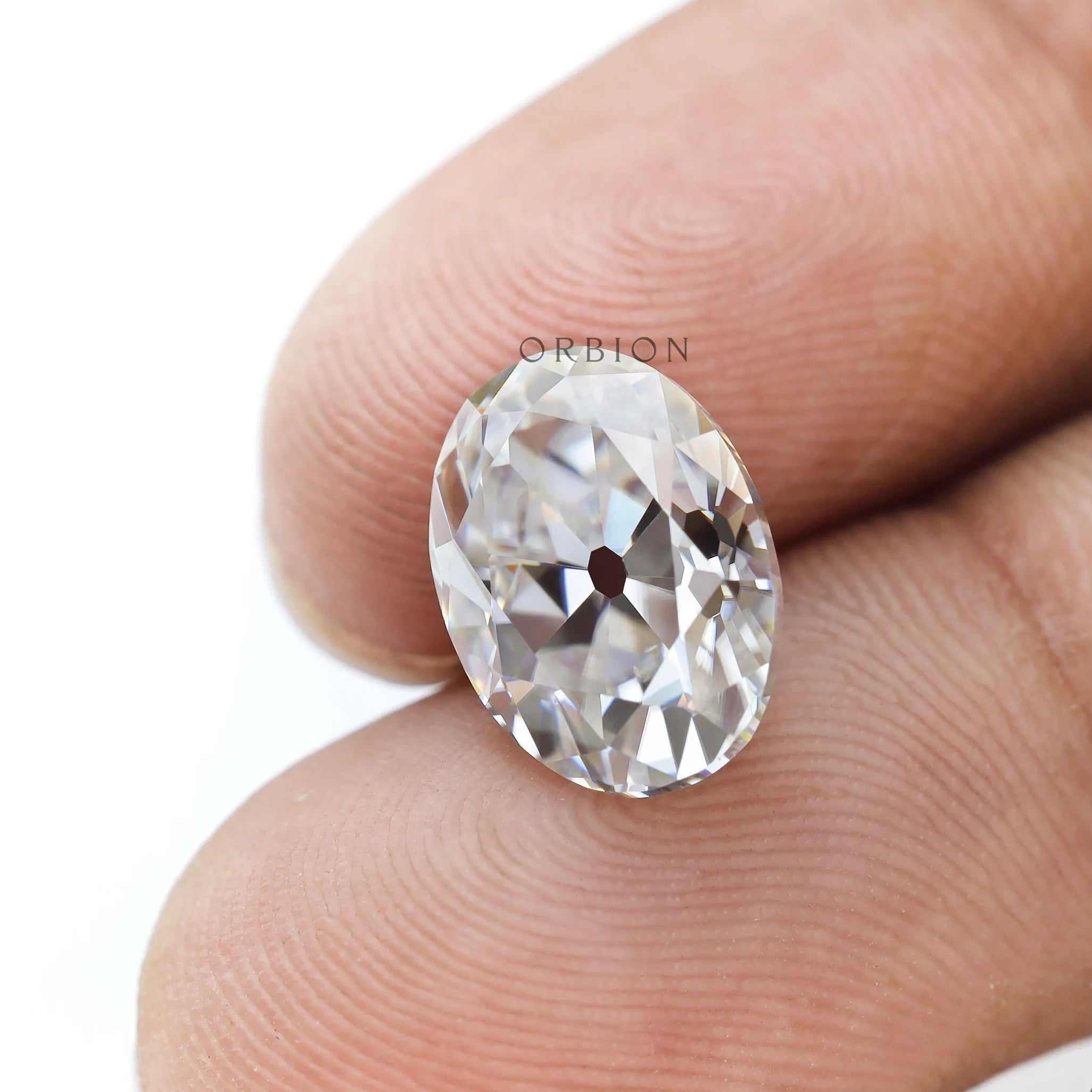 3.40 ct Antique style moissanite oval shape loose gemstone