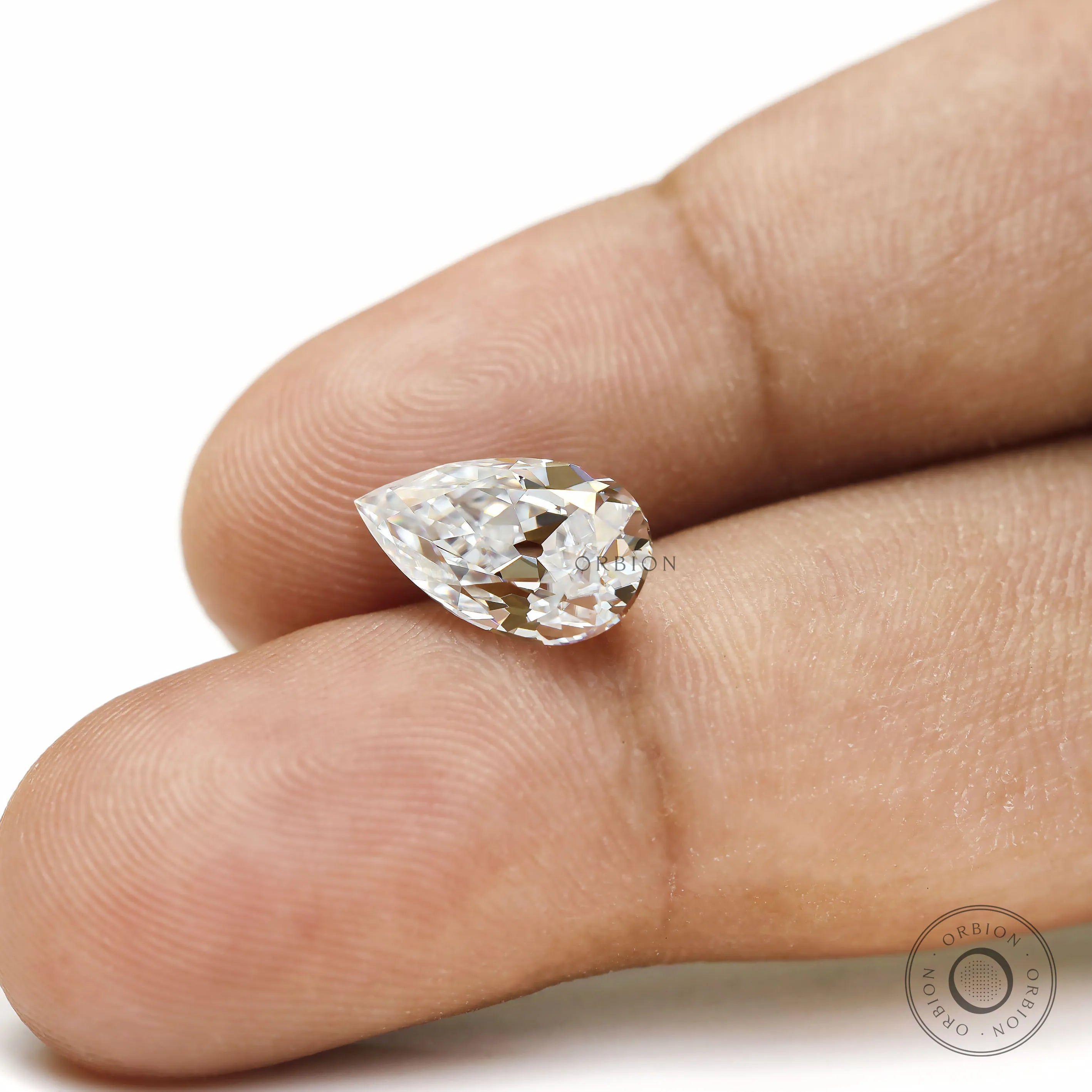 Premium Pear Shaped Colorless Moissanite Gemstone for Bridal Jewelry
