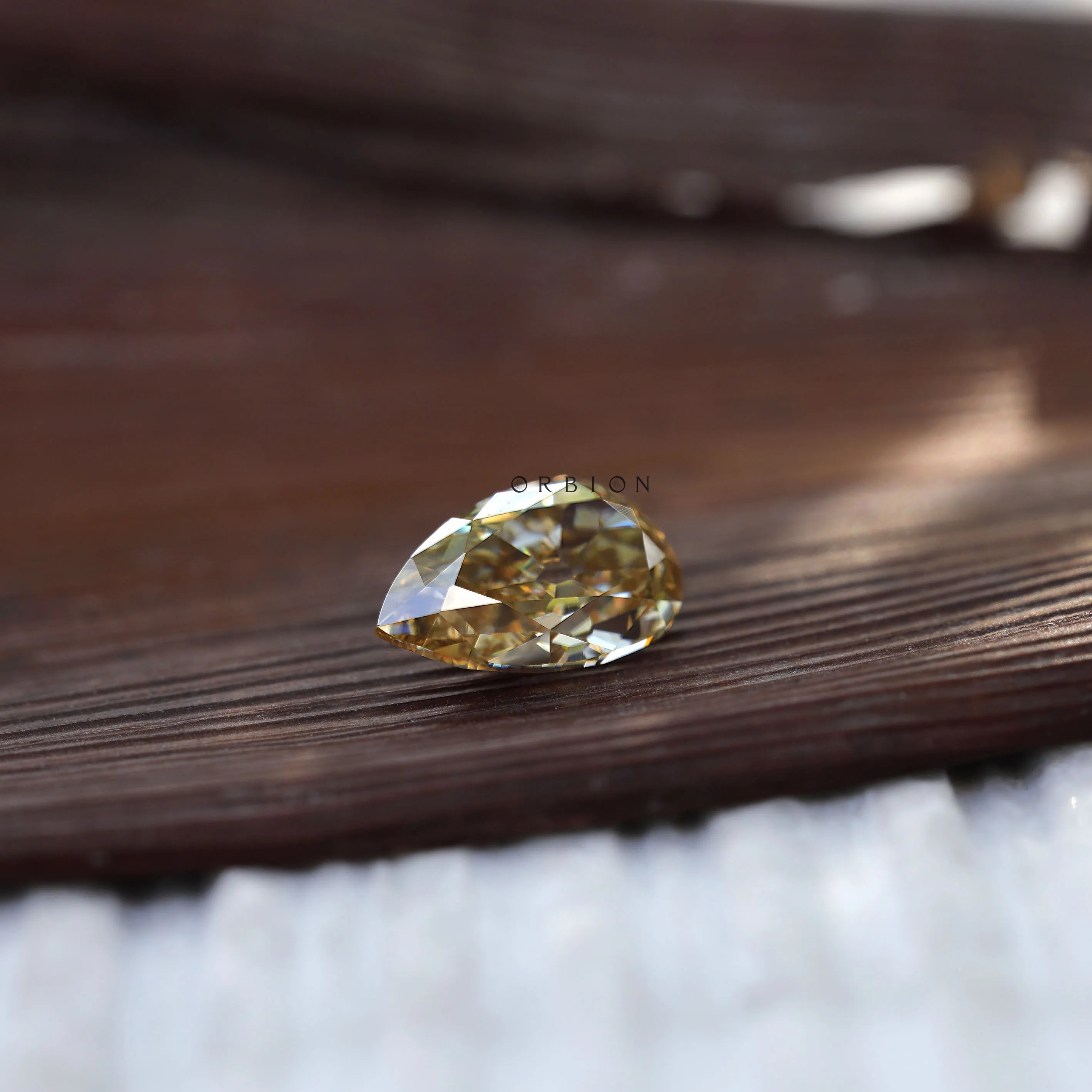 Light champagne pear moissanite 2.80 ct loose stone vintage brilliance