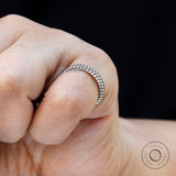 Elegant plain rope design gold band