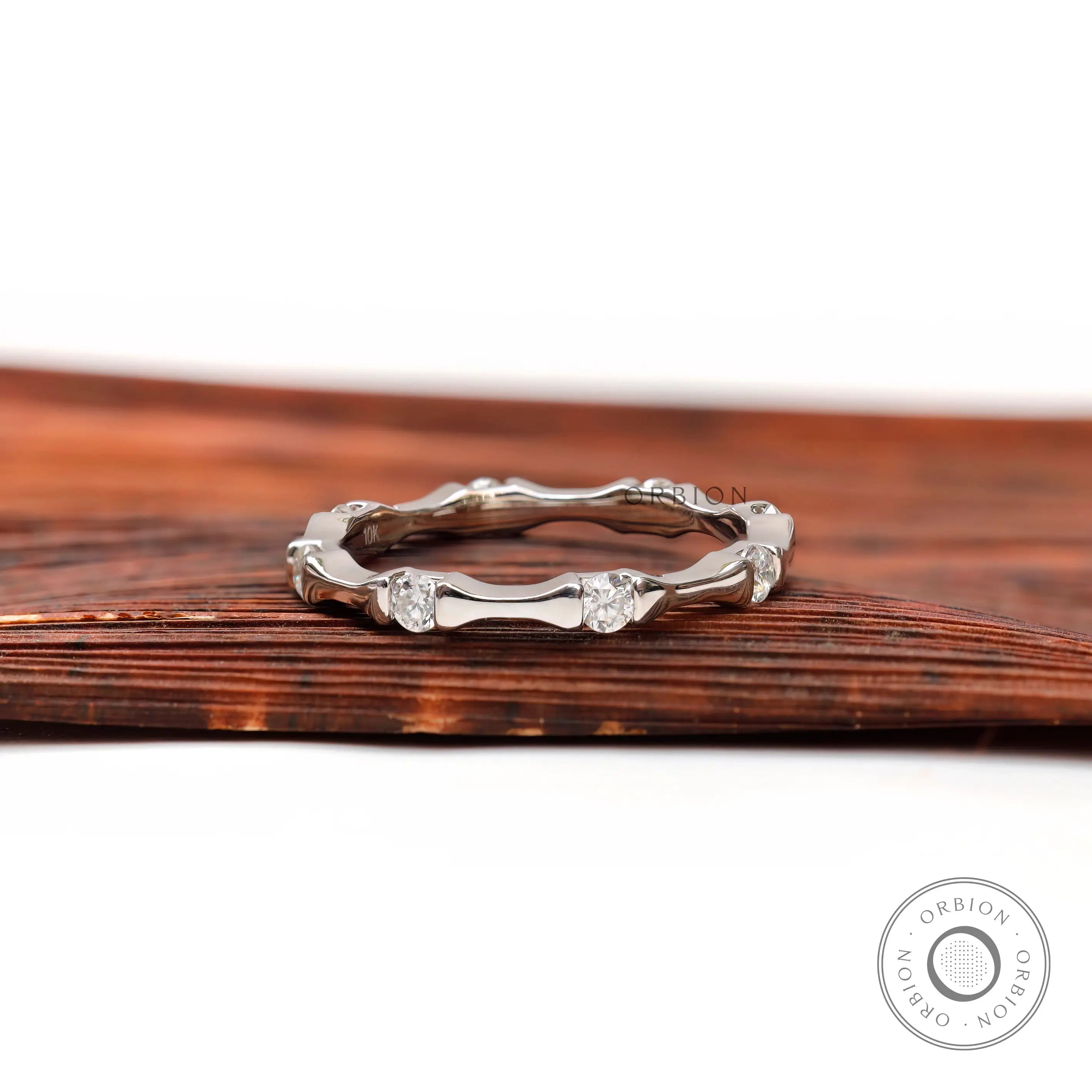 Ultra thin diamond stackable ring in white gold