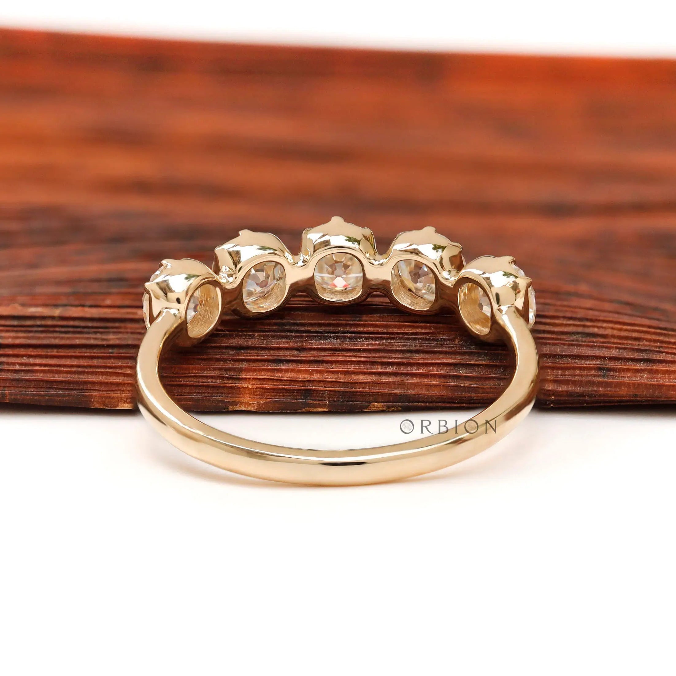 Undergallery view of five stone moissanite setting