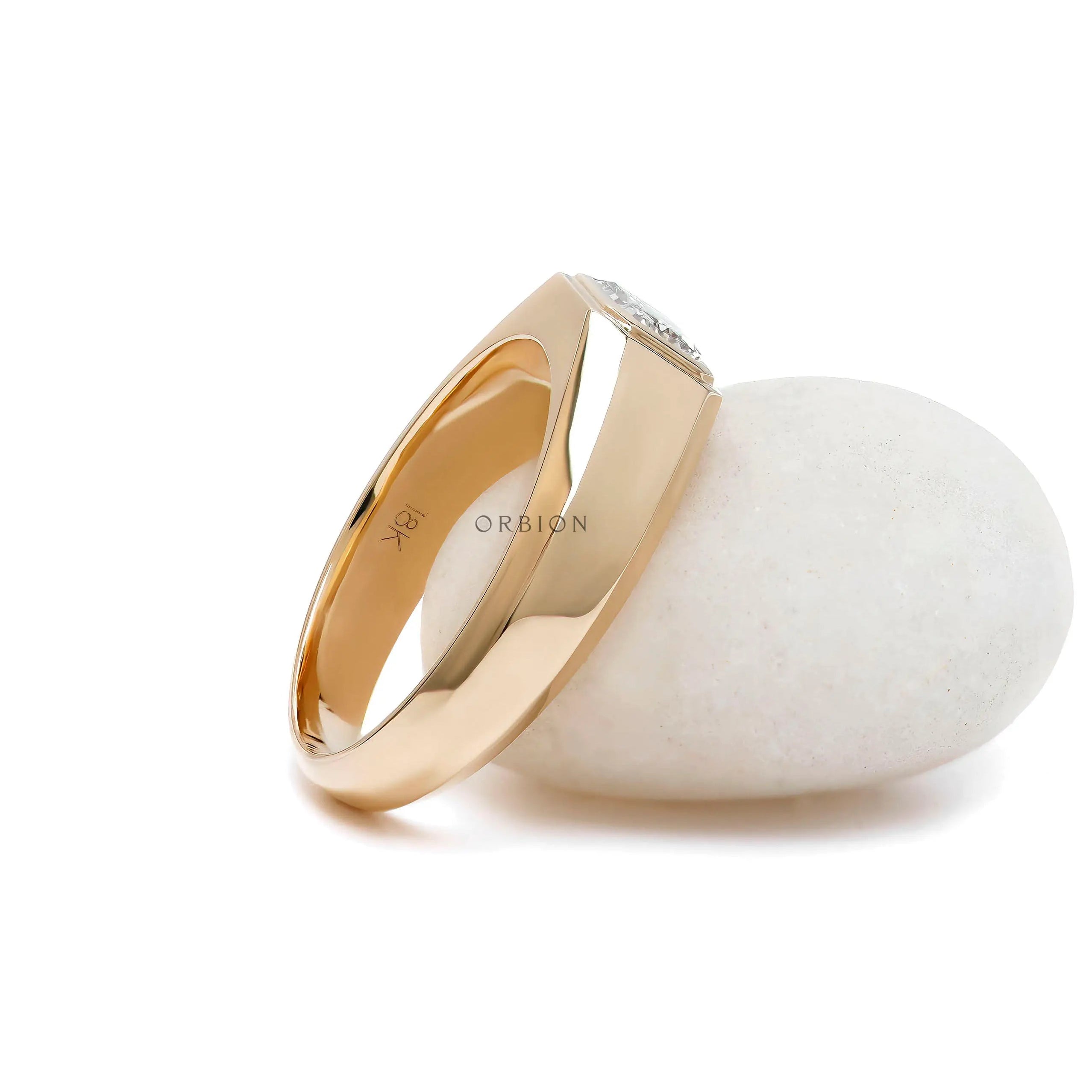Mens modern signet ring with tapered yellow gold band
