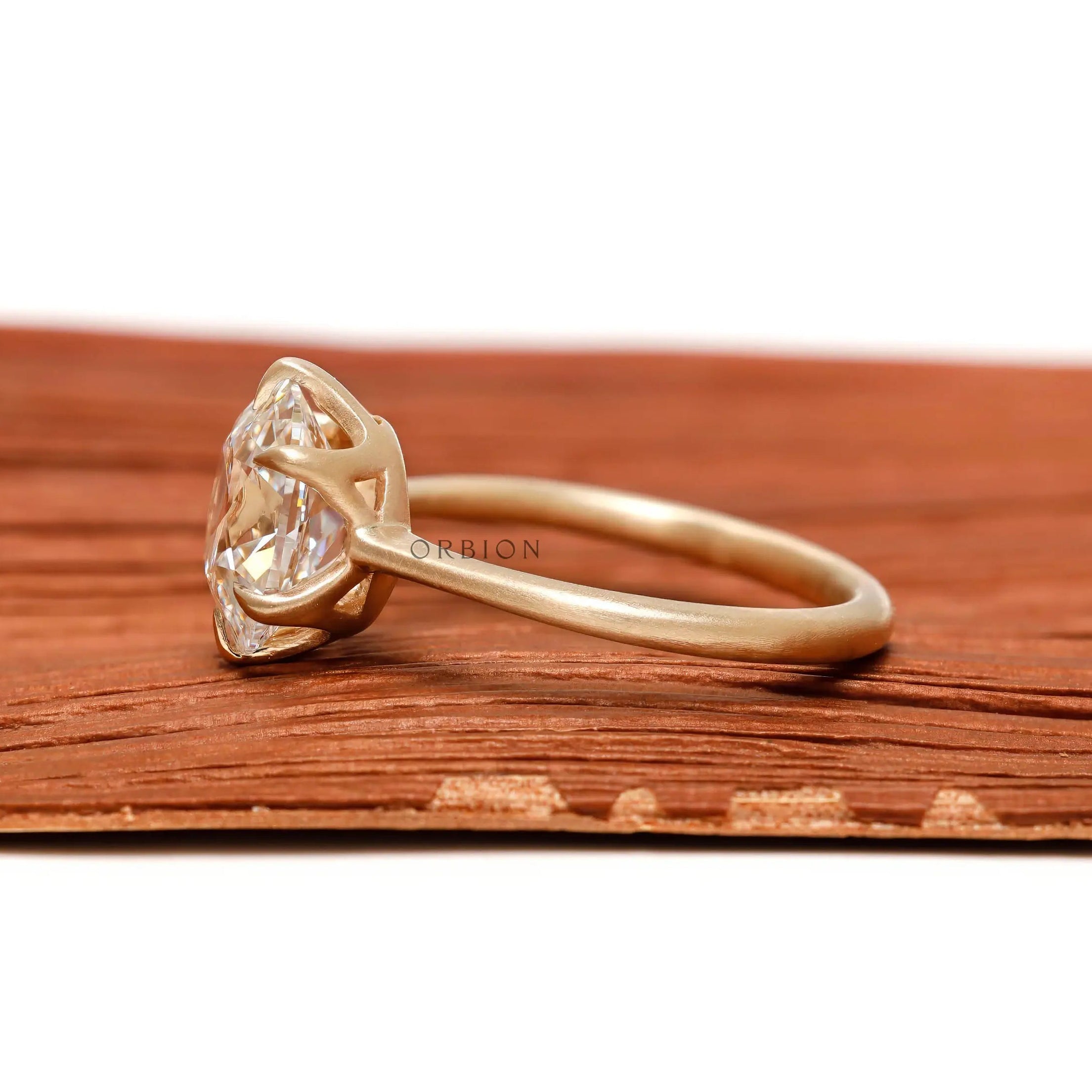 14k yellow gold georgian style vintage solitaire ring side profile view