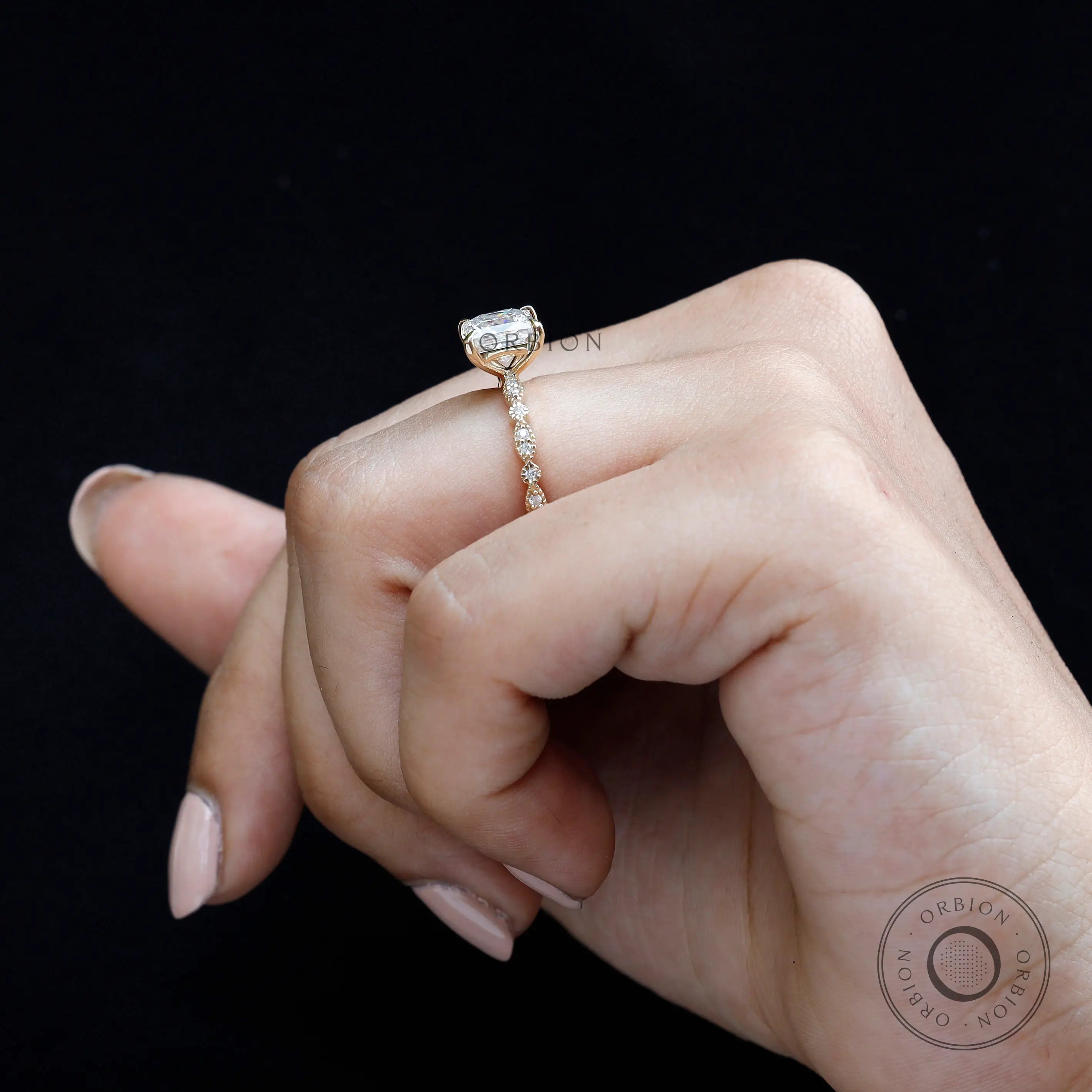 Migrain princess cut wedding engagement promise ring yellow gold 