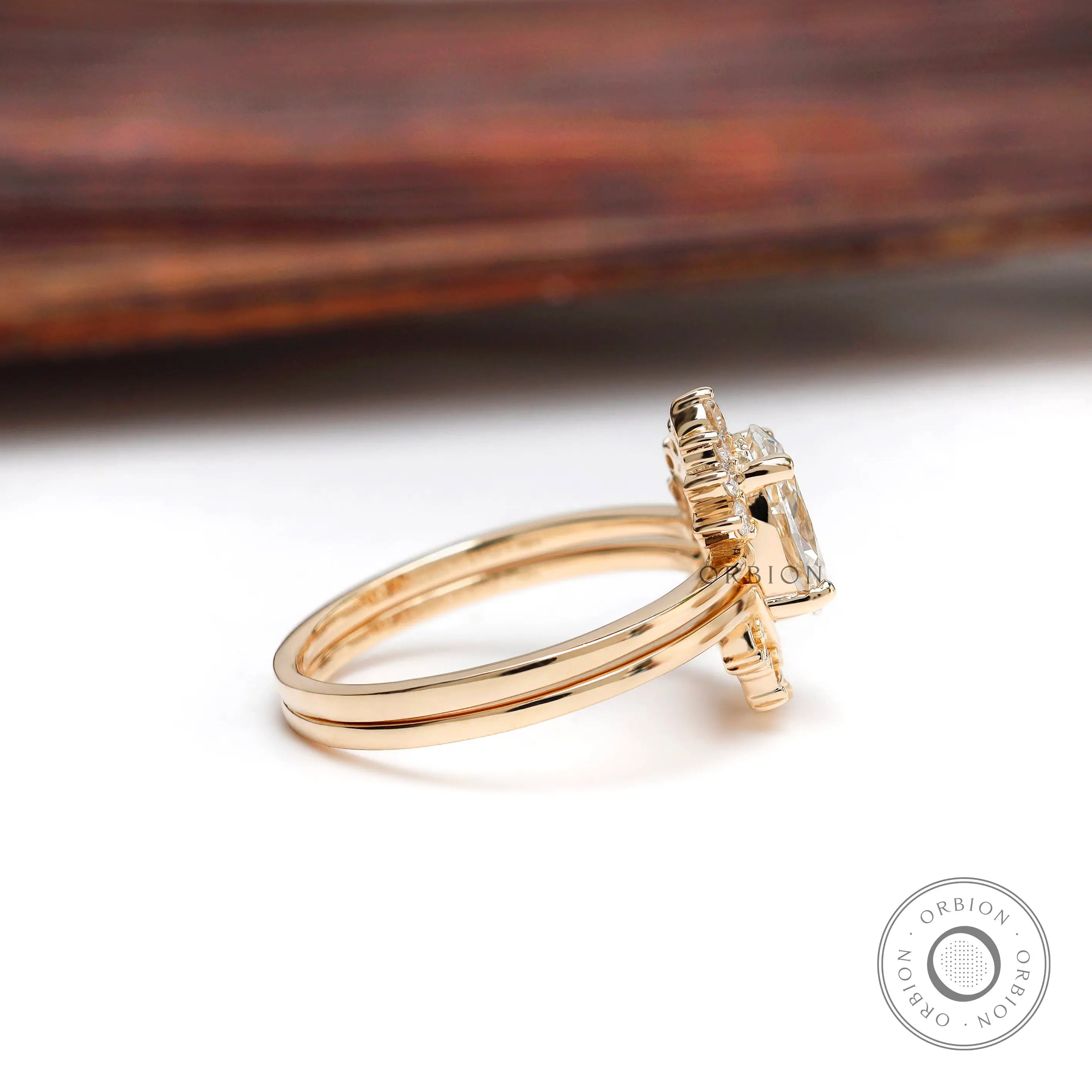 Side profile of oval lab grown diamond cluster ring set
