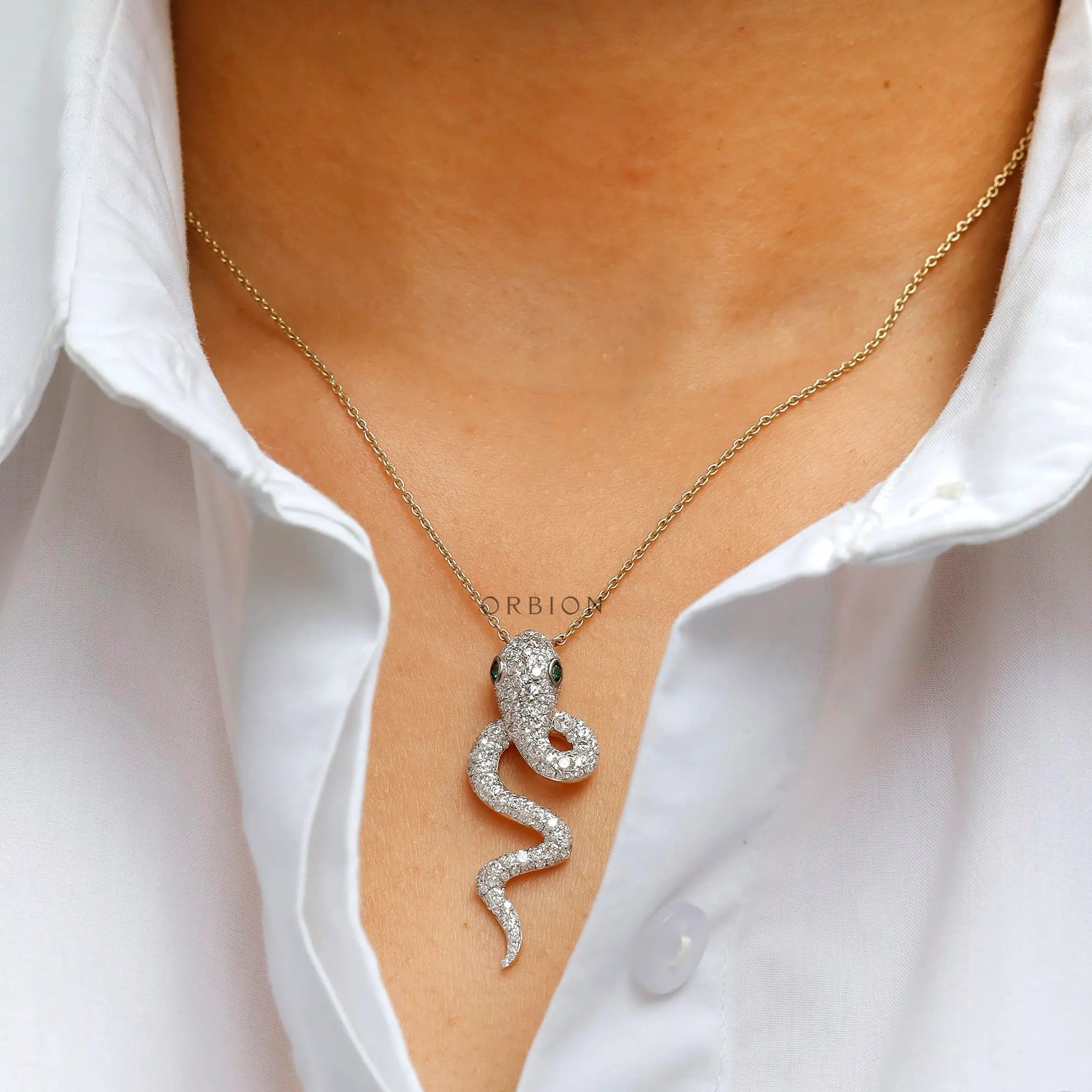 18K yellow gold lab diamond snake pendant front view