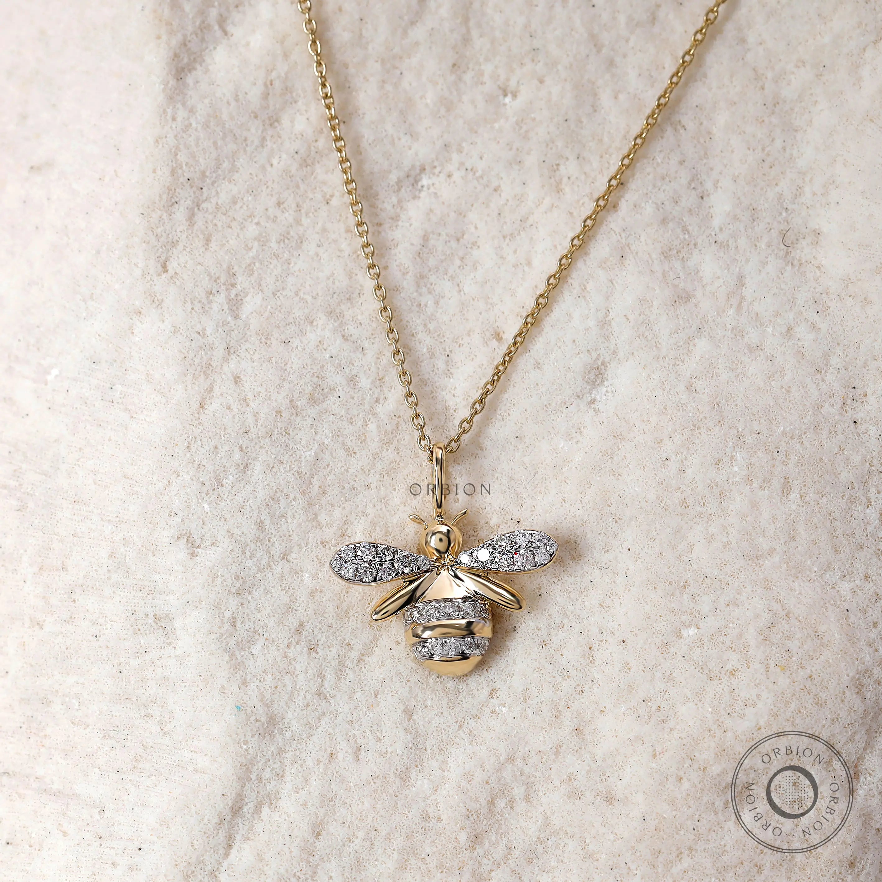 Lab diamond bee pendant necklace yellow gold