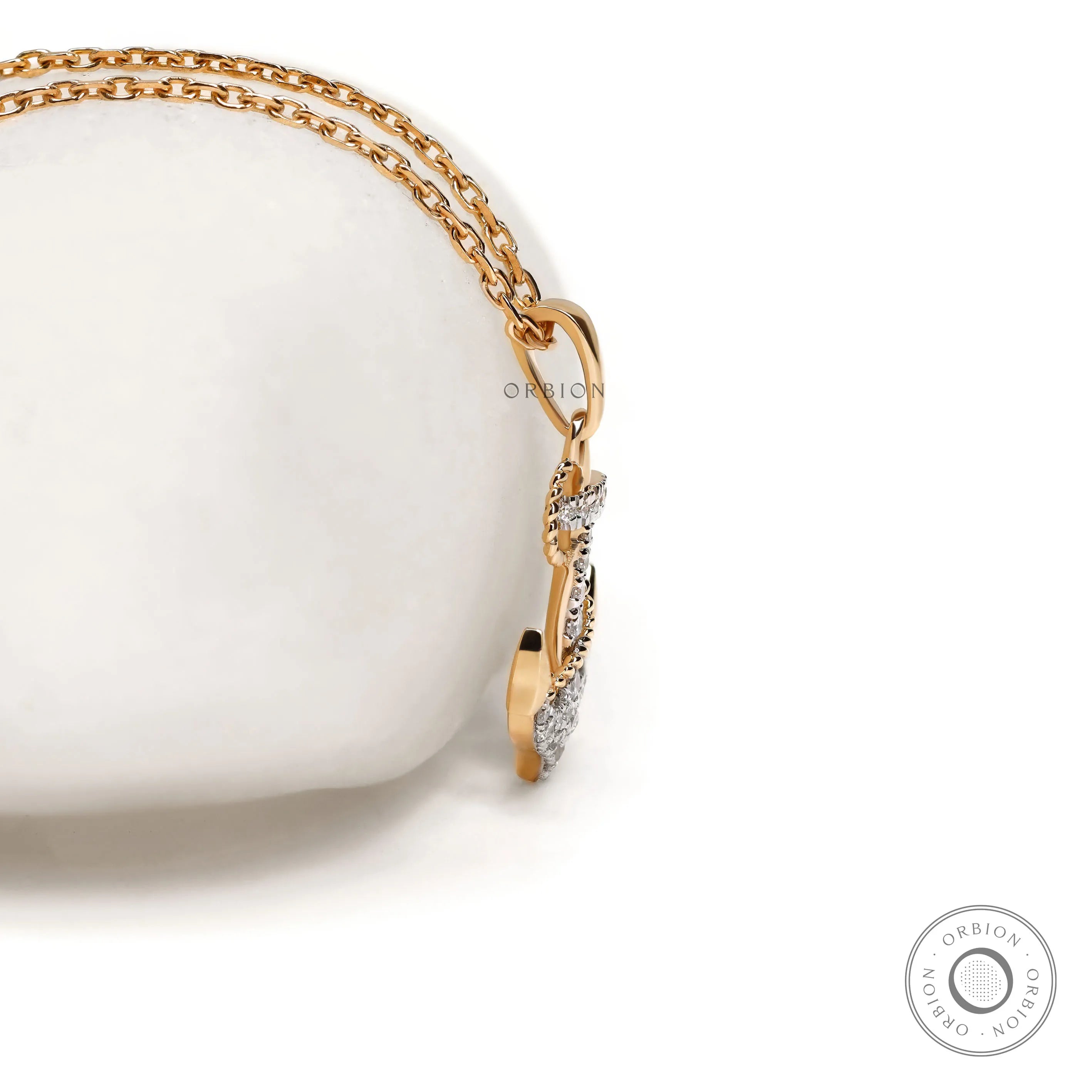 Elegant yellow gold anchor necklace with rope detail and lab-created diamonds