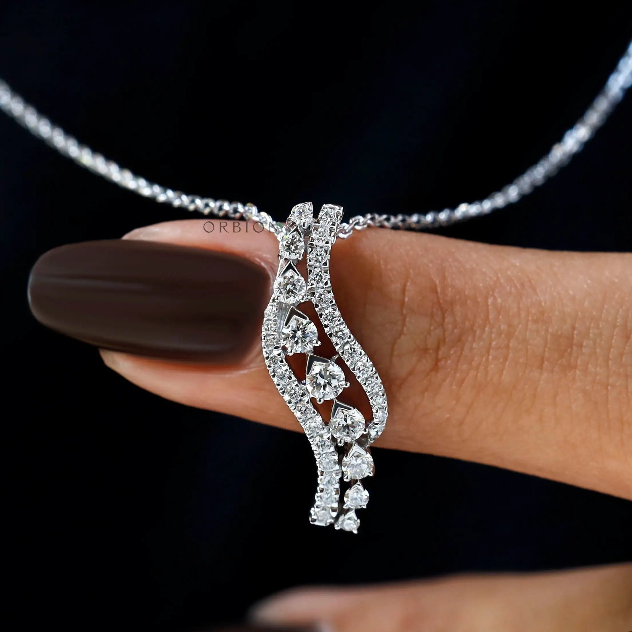 Lab grown diamond wavy swirl journey necklace in 18k white gold