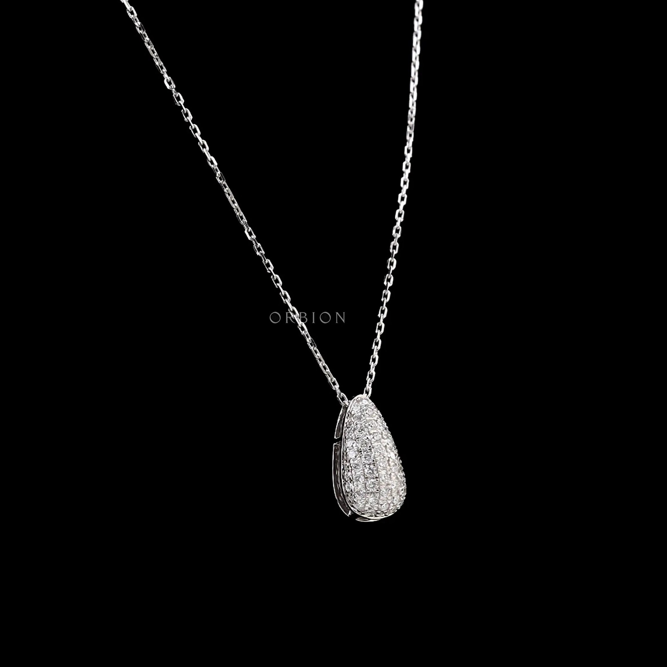 Everyday diamond pendant necklace layering style