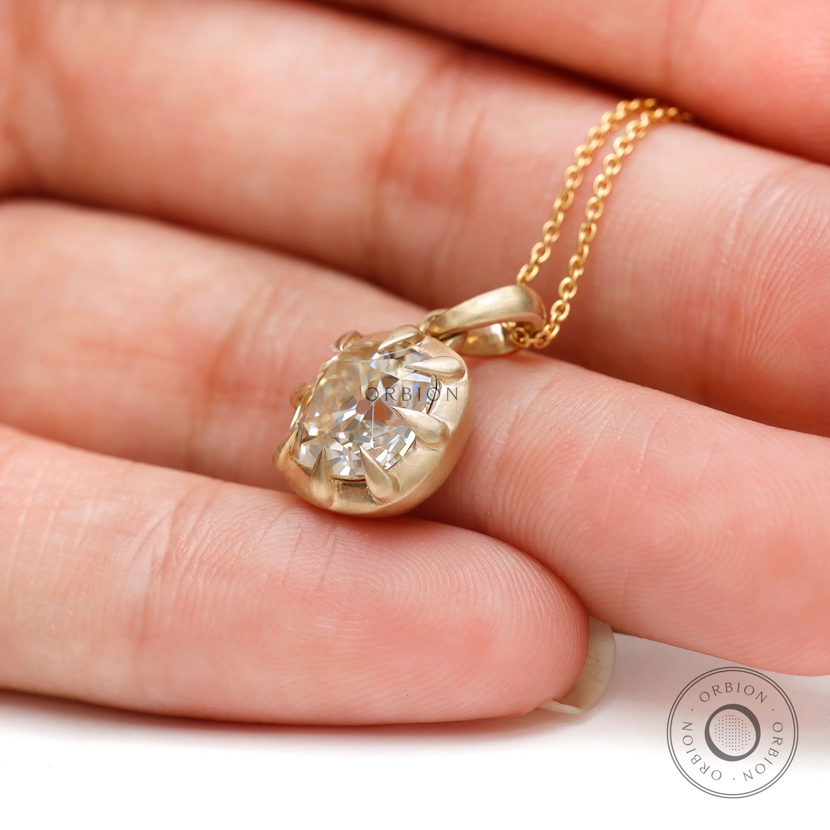 Satin matt finish 10K yellow gold cushion necklace