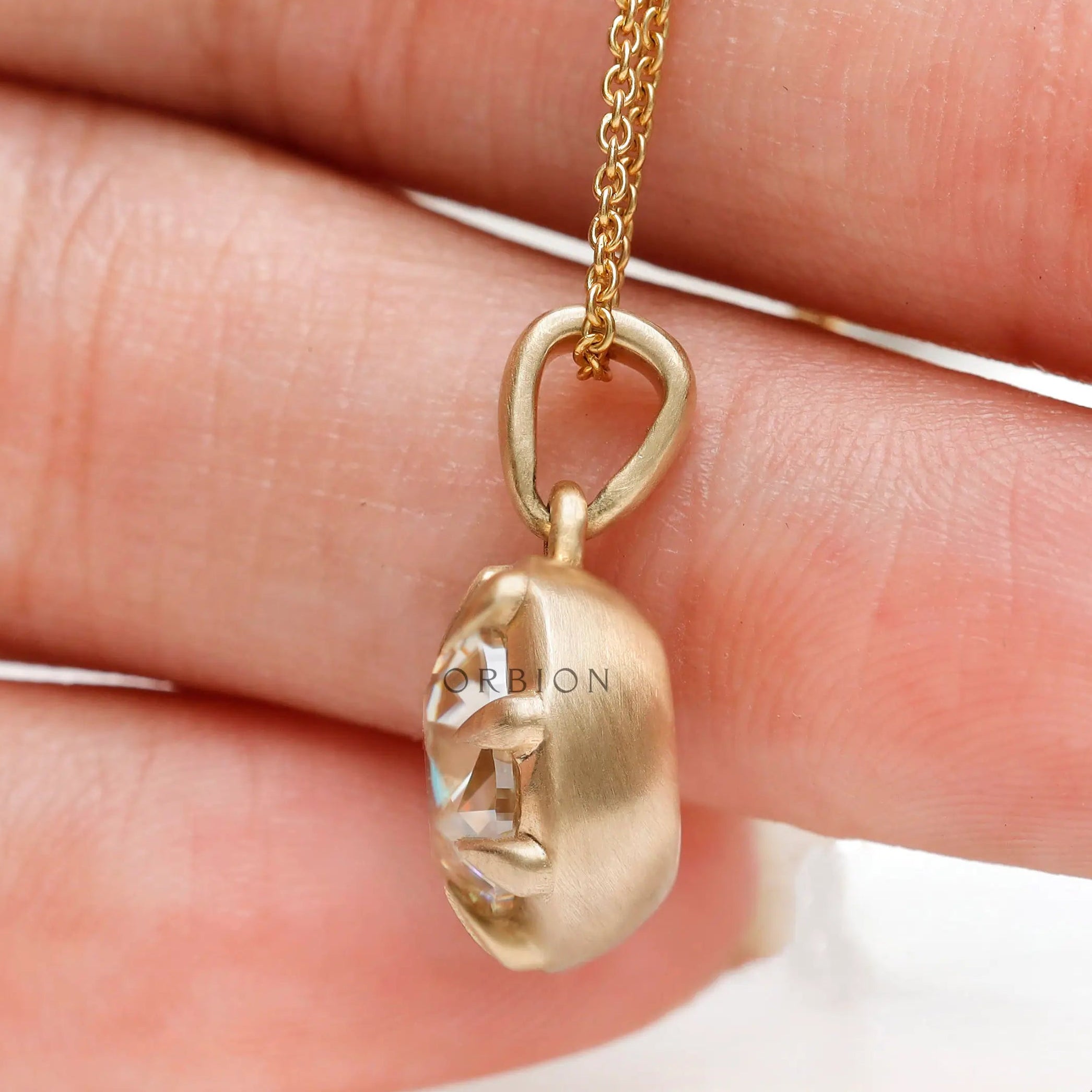 Heirloom style old mine cut pendant in yellow gold