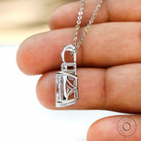 Side close up showing open gallery and white gold frame.