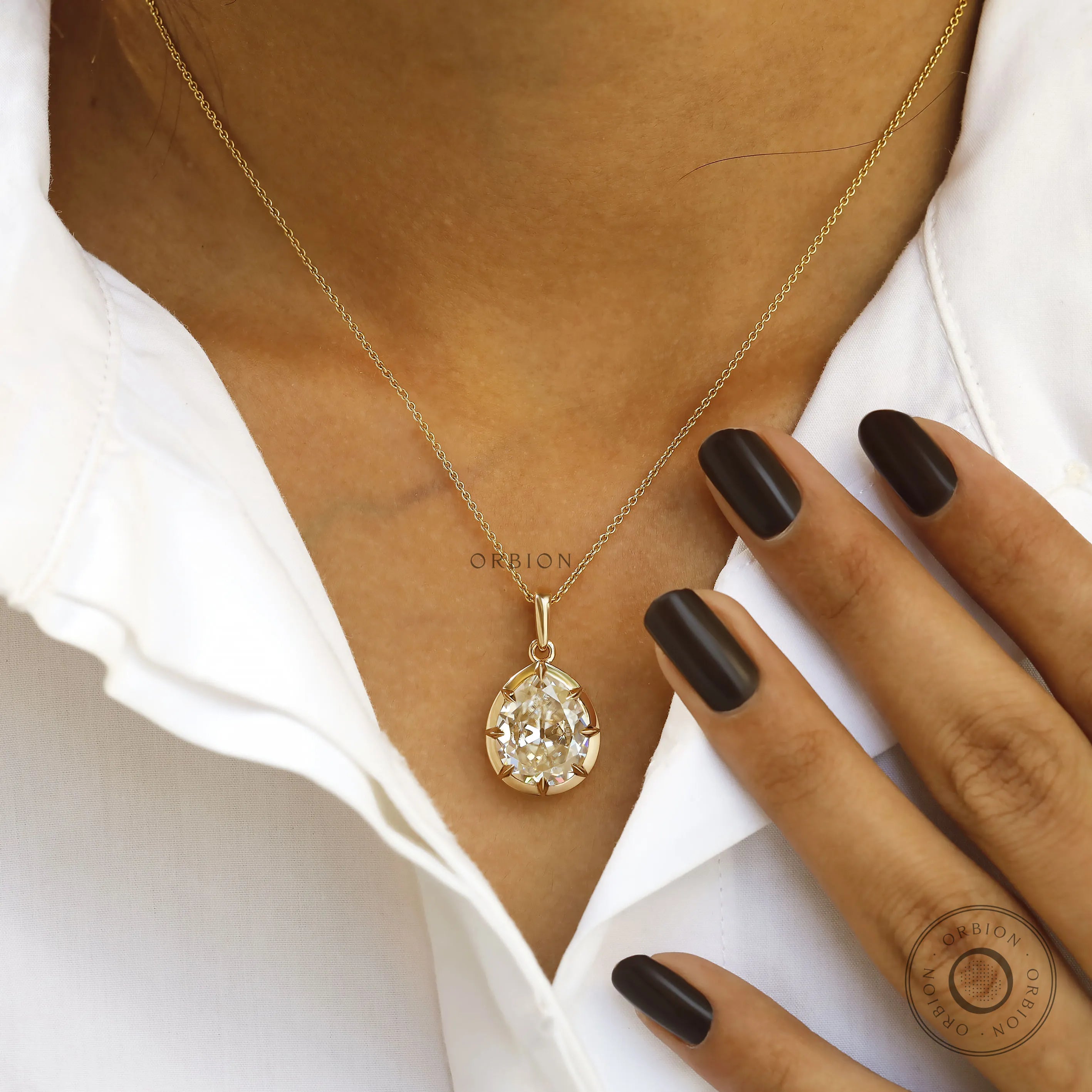 Vintage georgian style 6 CT pear moissanite pendant in 18K yellow gold setting