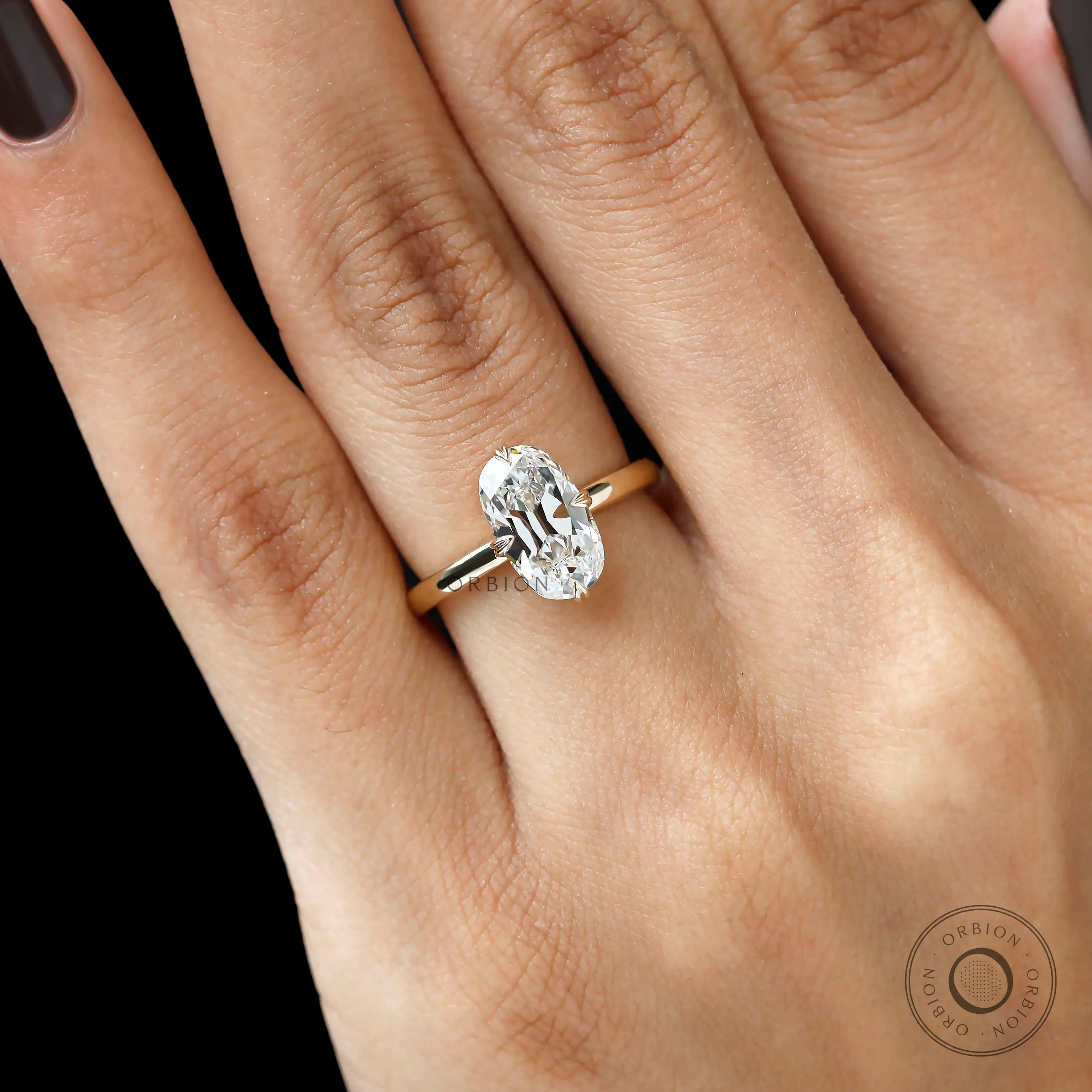Antique style cushion solitaire ring yellow gold close up