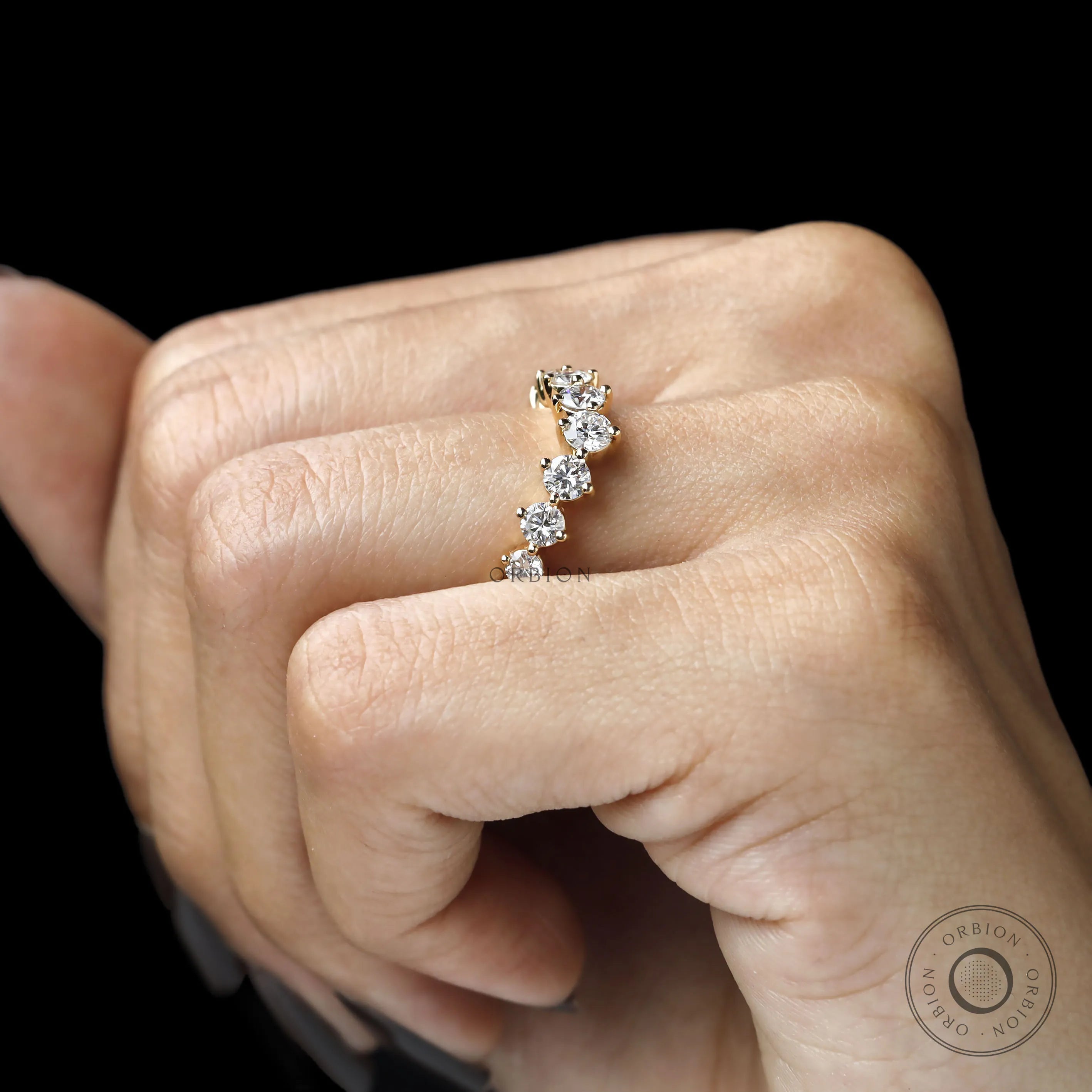 Wishbone style wedding band with round lab diamonds gold ring