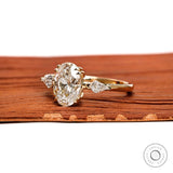 Three Stone Oval Lab Diamond Moissanite Engagement Ring 10k 14k 18k Yellow Gold Kite Cut Side Stones Double Prong Trilogy Oval Travel Ring