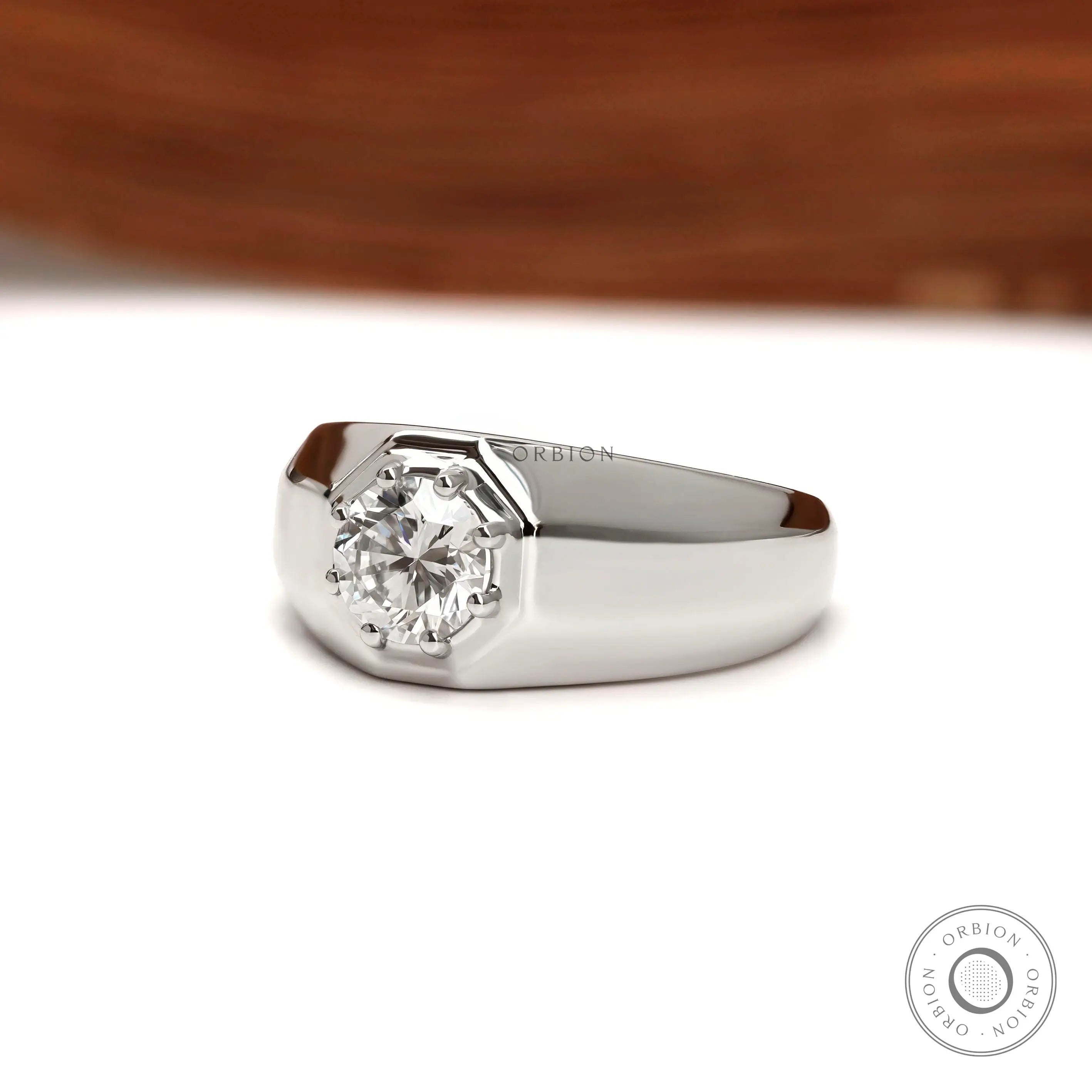 Side view of men’s platinum multi prong diamond ring
