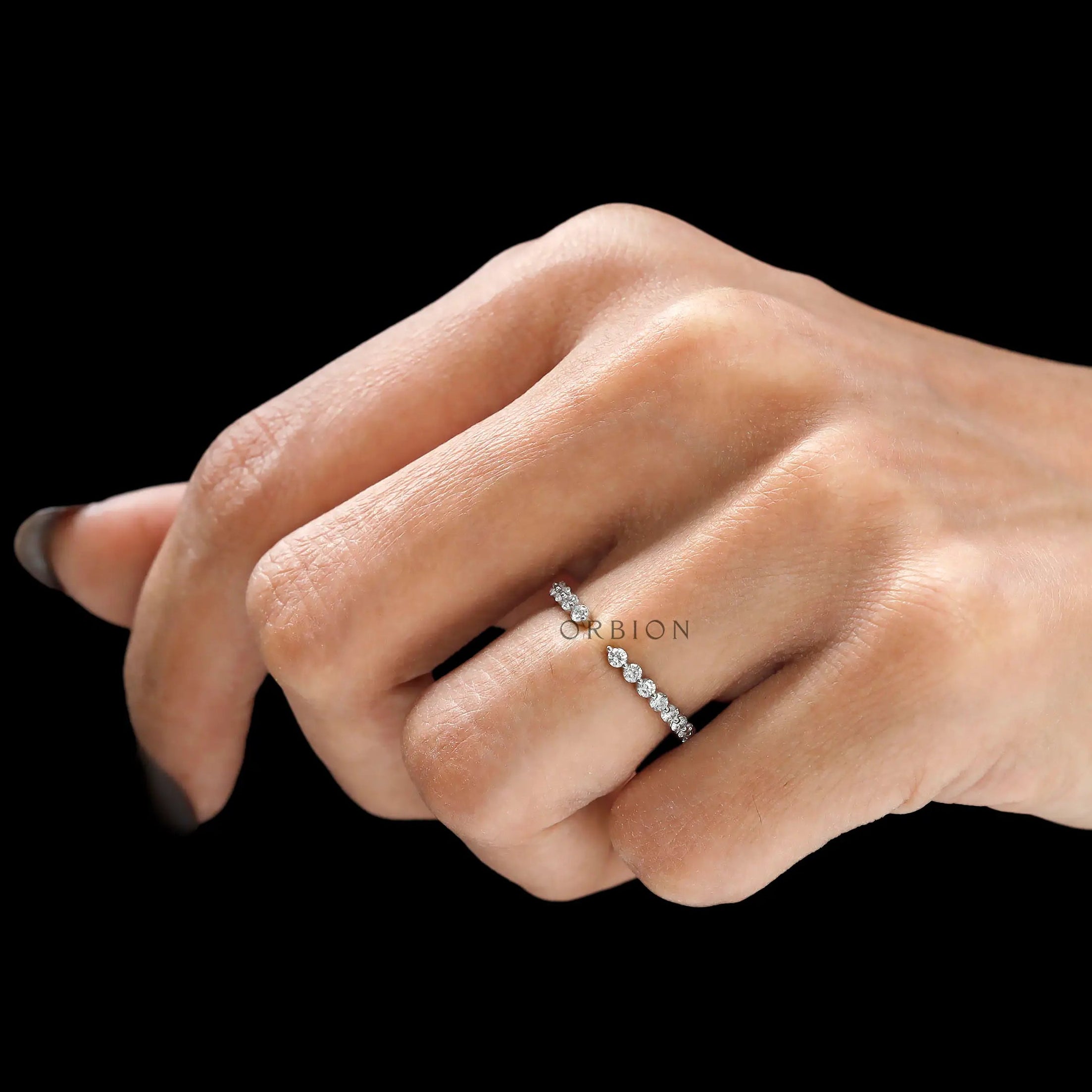 Modern open wedding band in 14K white gold